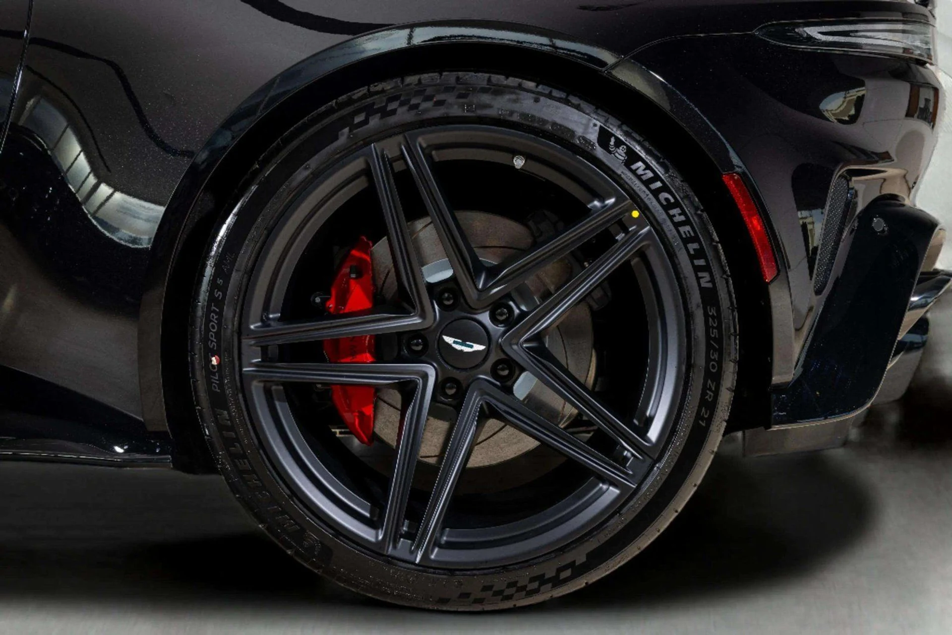 mph014_583572269_788a5466_10ca_491e_b0f5_266d7ca90894_b5dfd09190