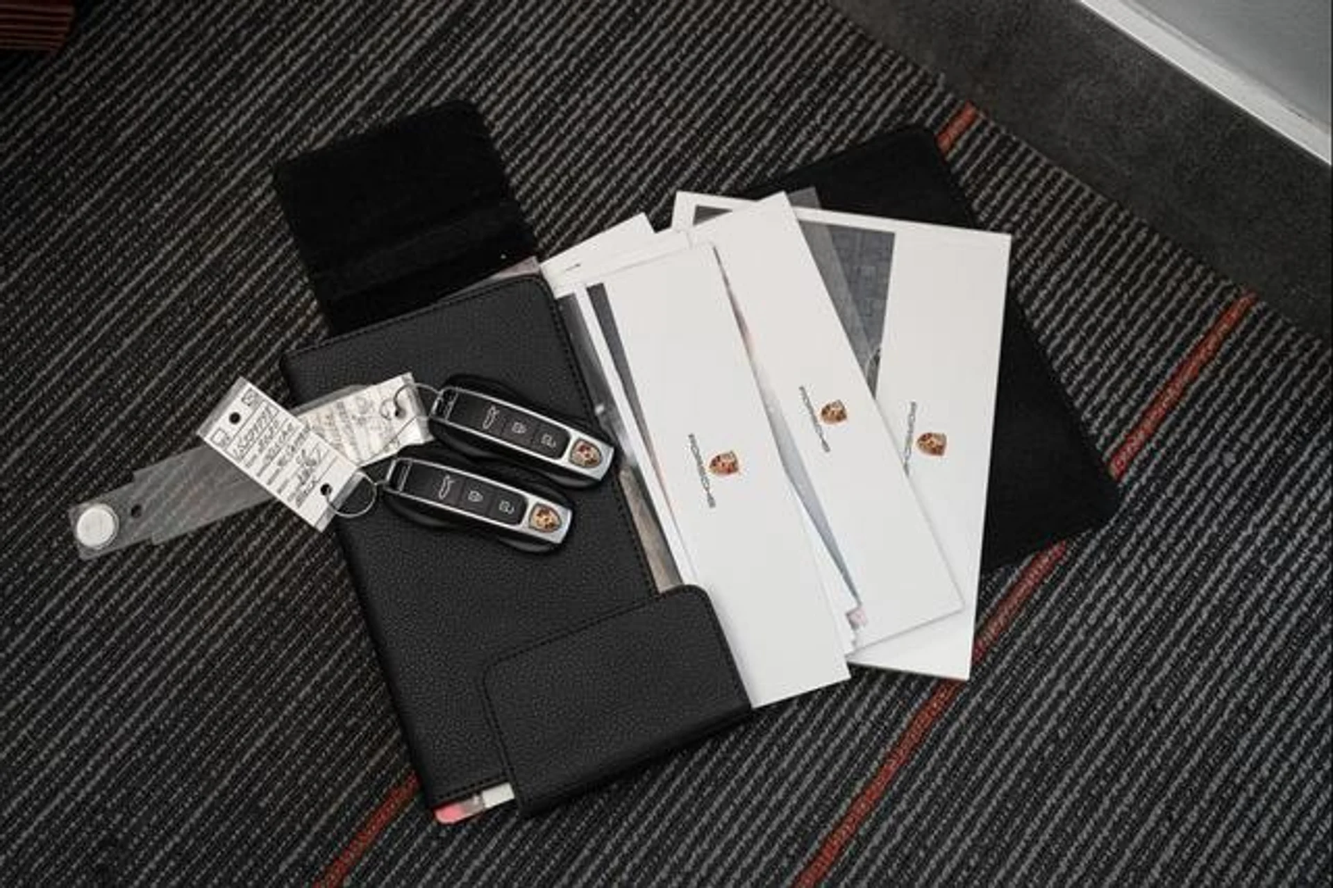 mph014_584304492_Bss_Z5p88_O_Cz_Lr_Kx5n_Ttg_ZL_5hk_Y_d2194fffb2