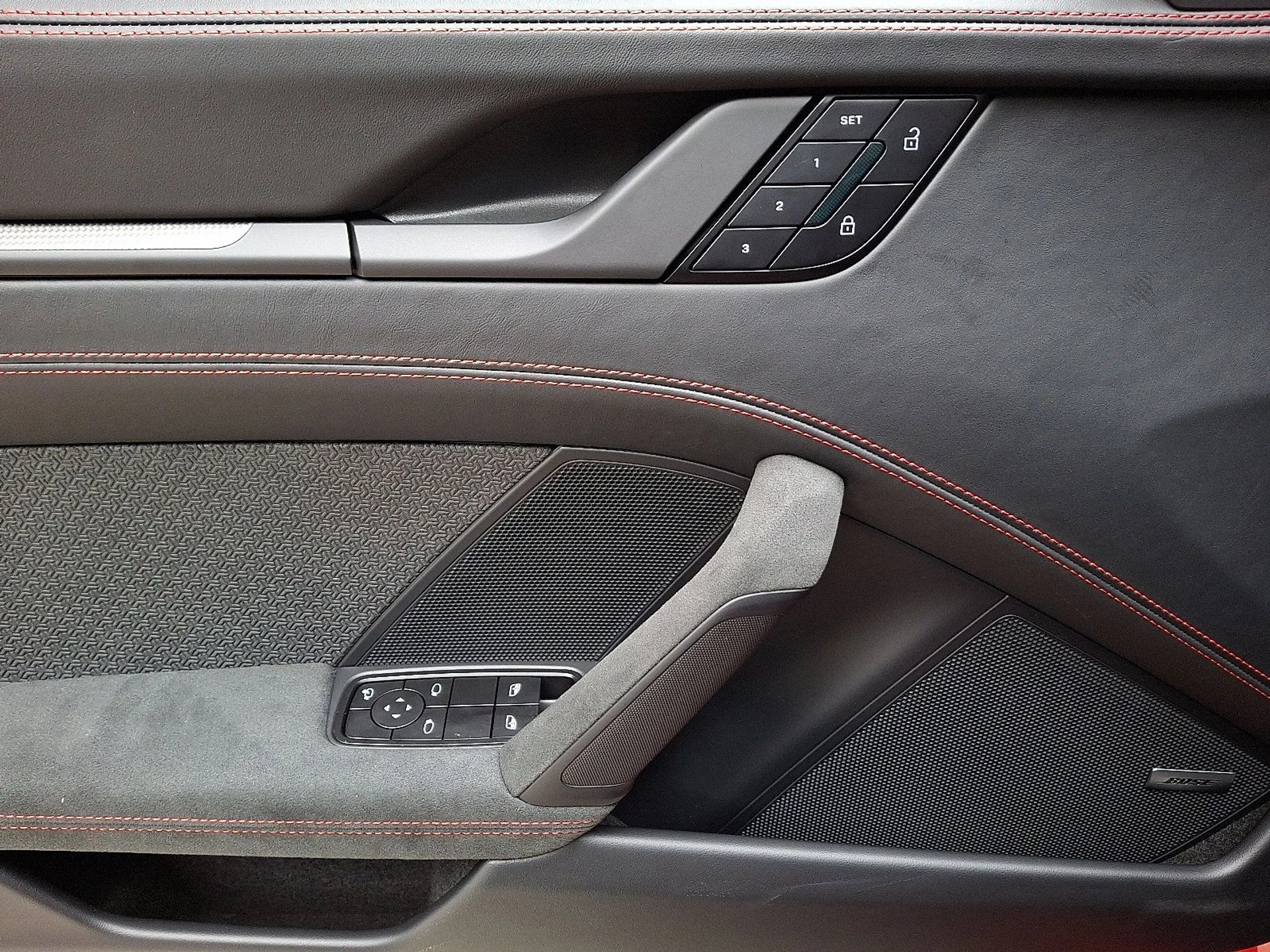 mph014_586711004_3482e113772cfdbb96e47645de97743b_786249c3cd