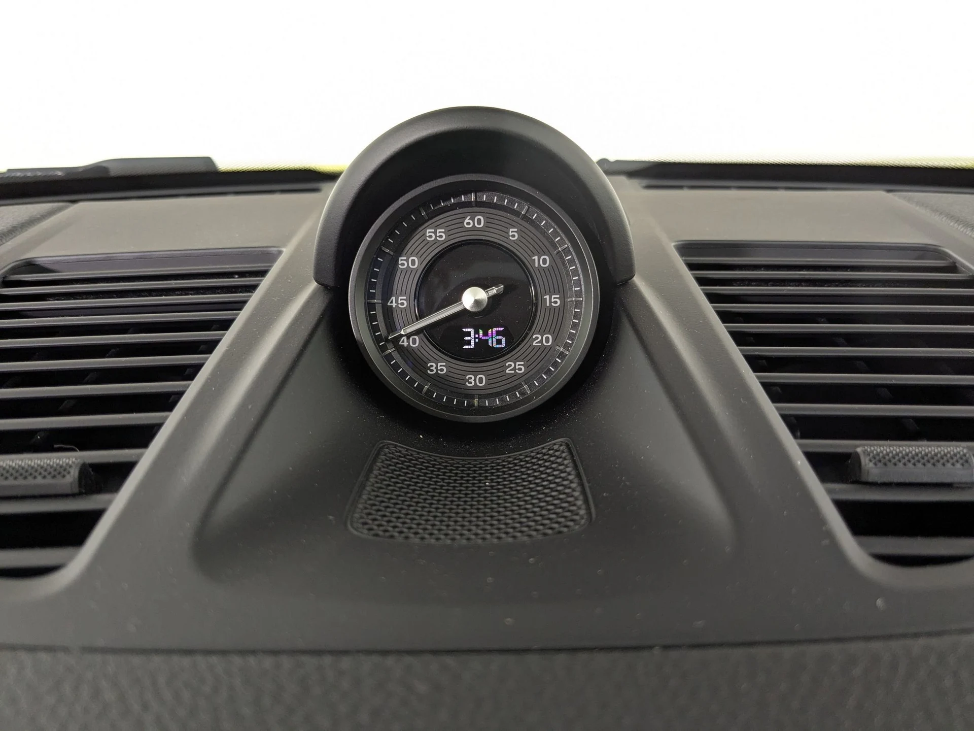 mph014_588082647_d5a728285ca3f528edcc13bd4e6ce132x_0d6377f7c0