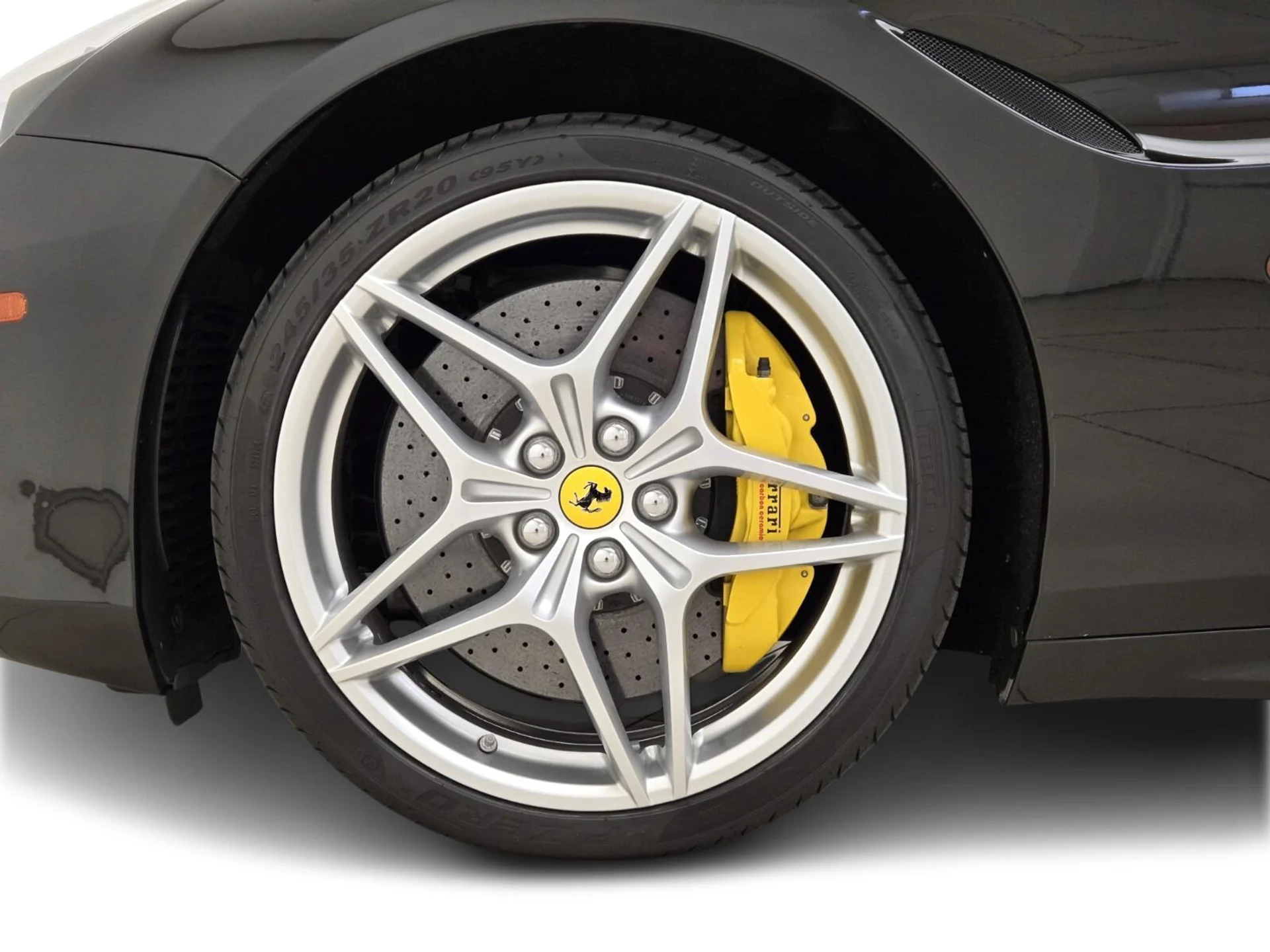 mph014_592846135_Used_2016_Ferrari_California_T_1762498856_72d7e26d4b