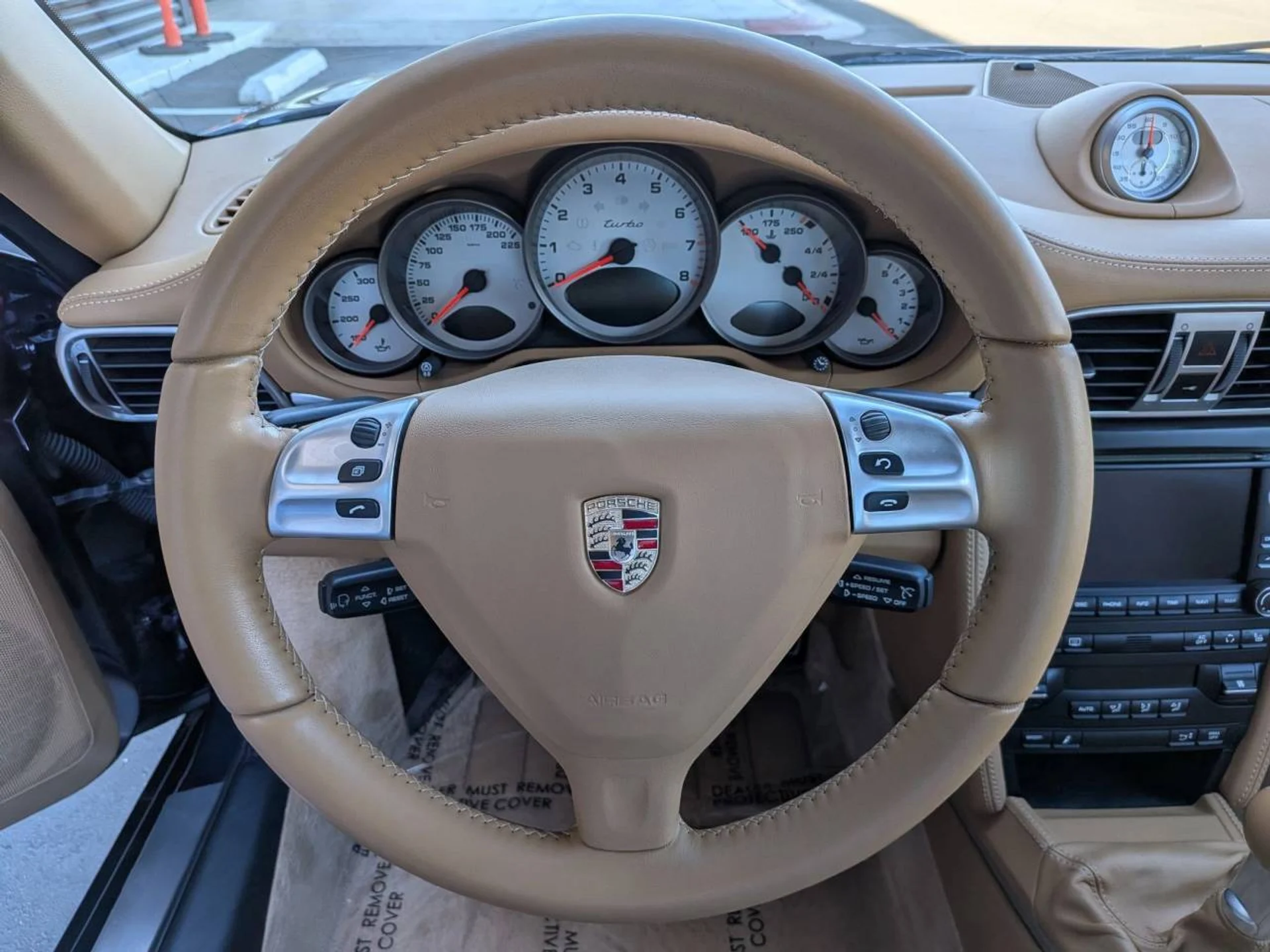 mph014_593767178_fa39f9dfe0f41969942f2a2a89cef442_e85cda1574