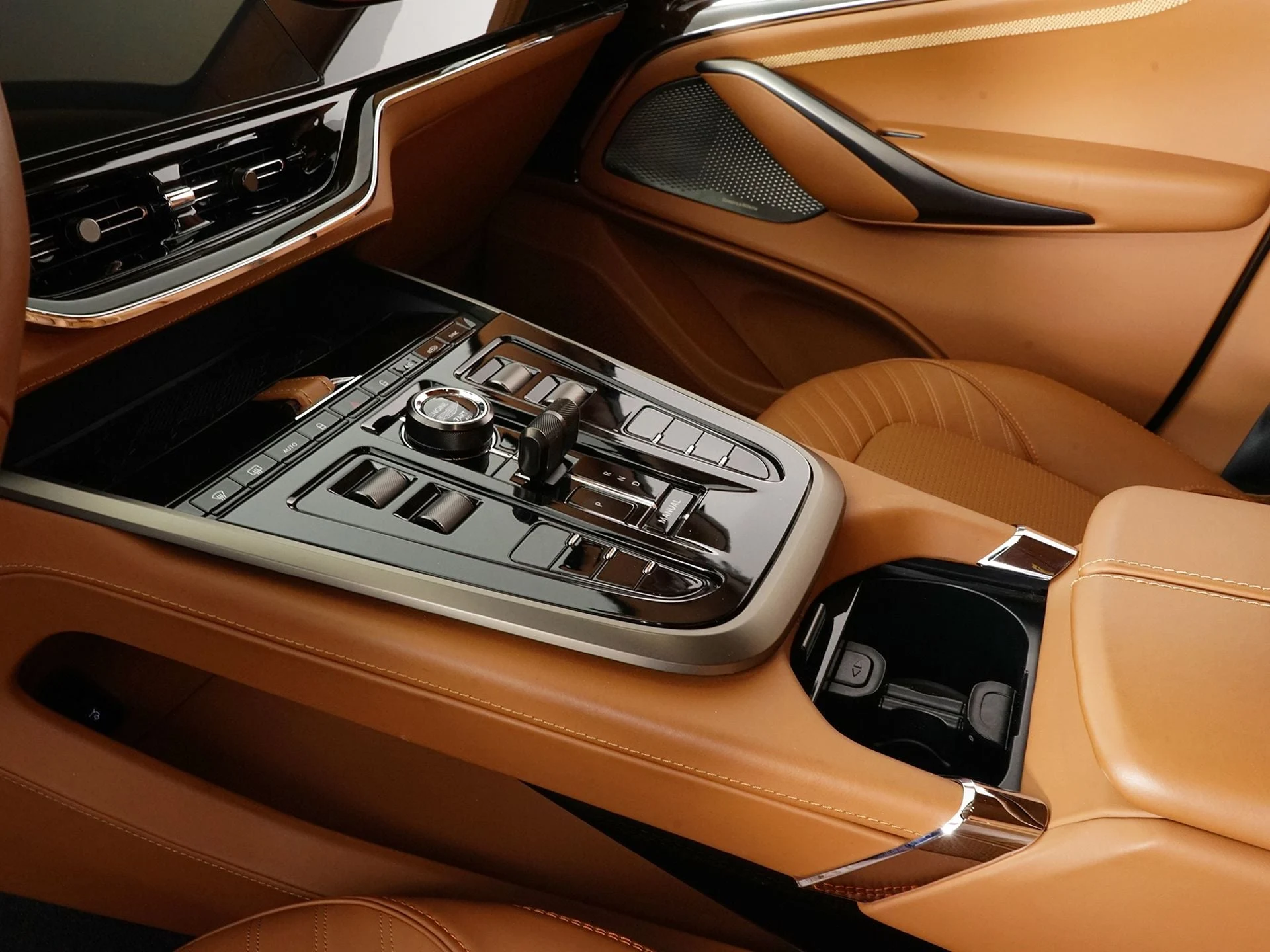 mph014_59618397_e2509fcb24fa74dd5018340a986c7ac8x_de24ec6c70