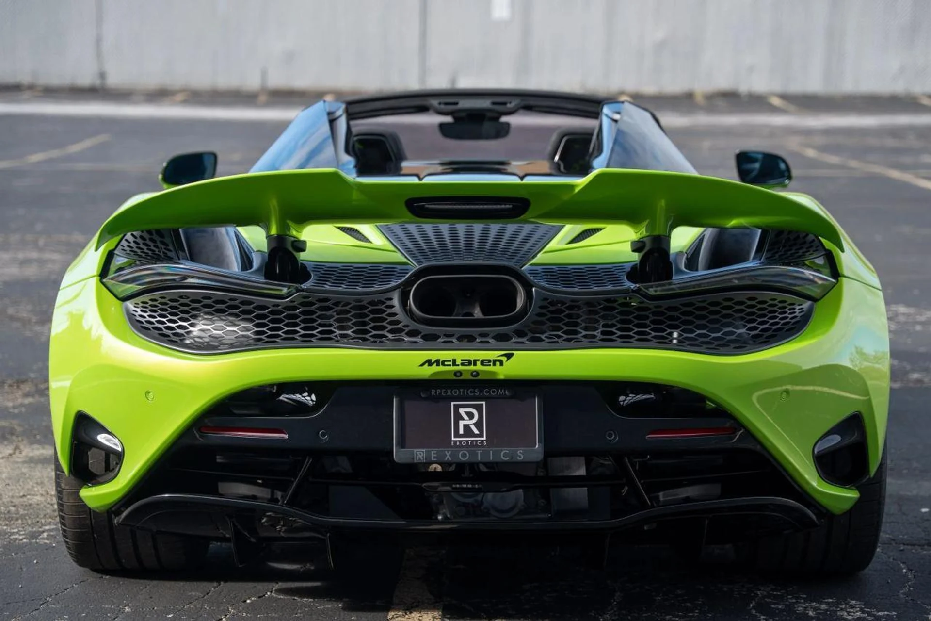 mph014_597209788_4b6cf291df6336338593bbcc4449bfb6_976ade4f67