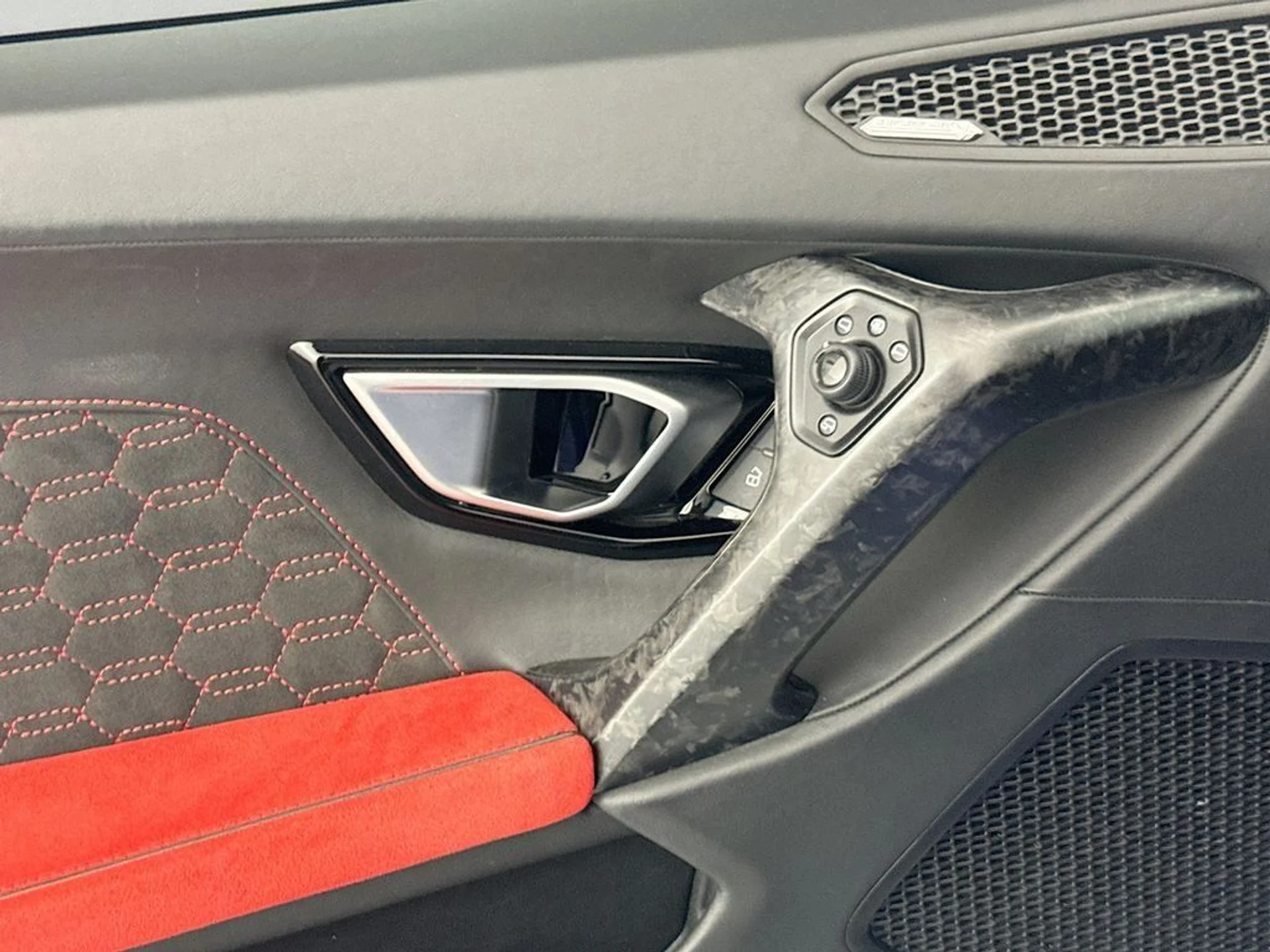 mph014_605781752_3213b68f35a6ac671987e0261f06ffb3_f6be9dec65