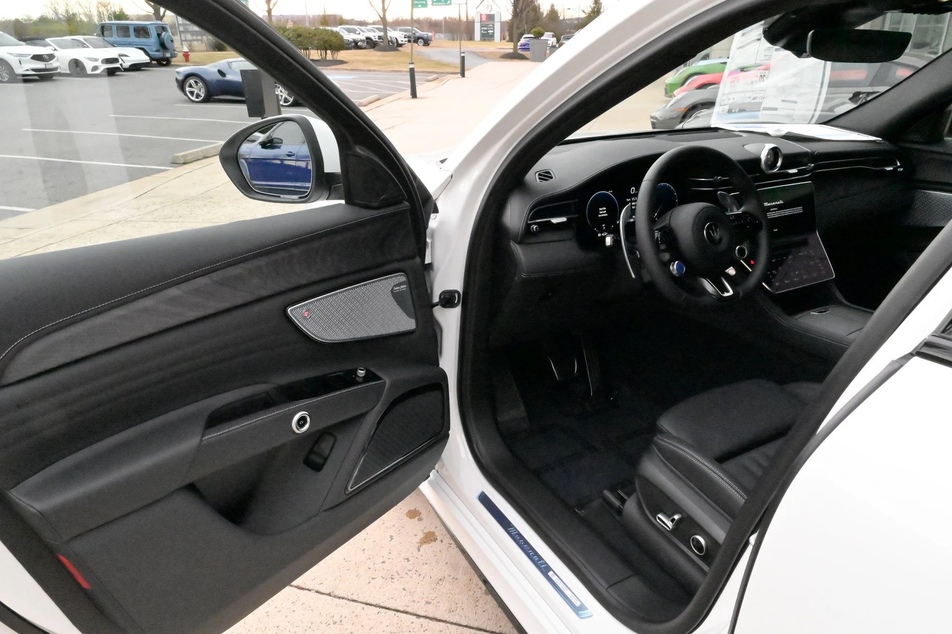 mph014_606962681_6d7cd8cdf44b4e84badd8a143cb58ea8_9d86820228