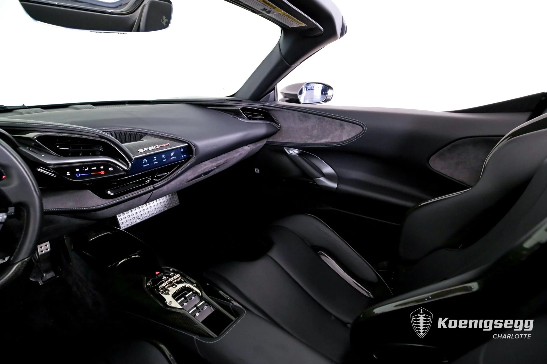 mph014_610858739_Used_2022_Ferrari_SF_90_Spider_1775660479_5251b0f244