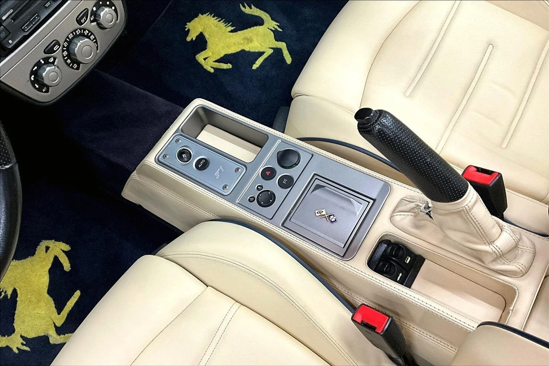 mph014_615921615_7f8a9bfbf06e4c3791ad7f9d7a4cac49_6e44e38b14