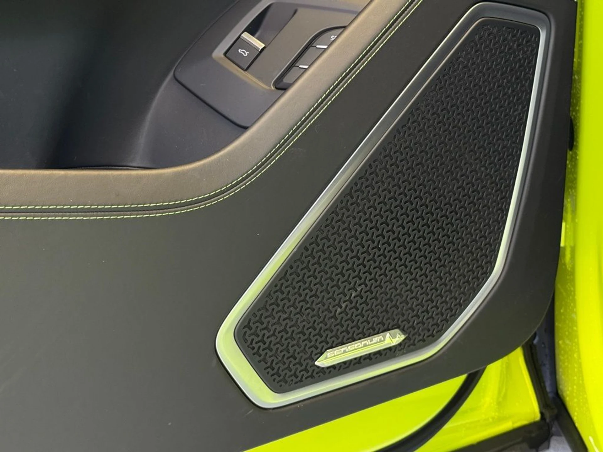 mph014_615941956_07a7b7989011b8c48f184aaa218e1494x_6c0fc30e34