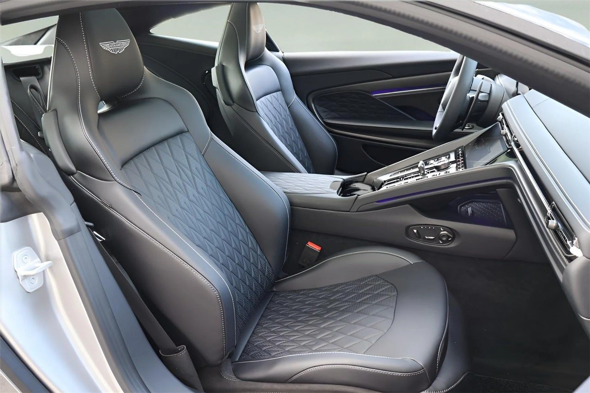 mph014_617748485_15_4d4588a5e0