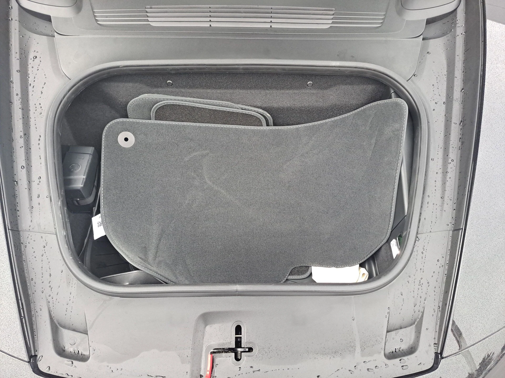 mph014_617845645_12e9f348a3efb8c9fc497570cf1b402ex_55255f76c9