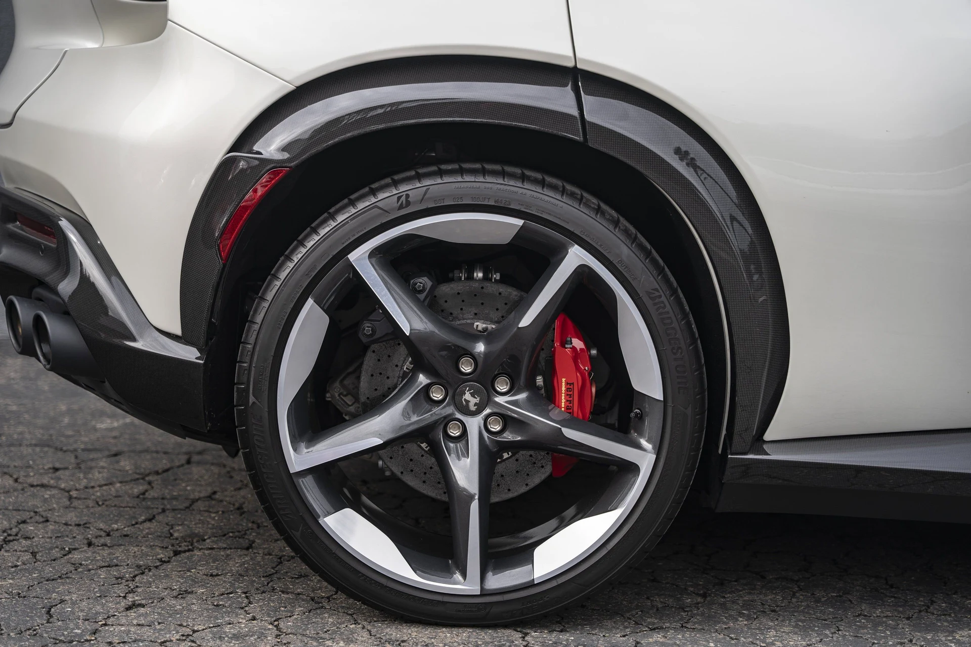 mph014_631366433_af26e6c48d4844c9b78613f55d54e2b9_7ba461ad8b