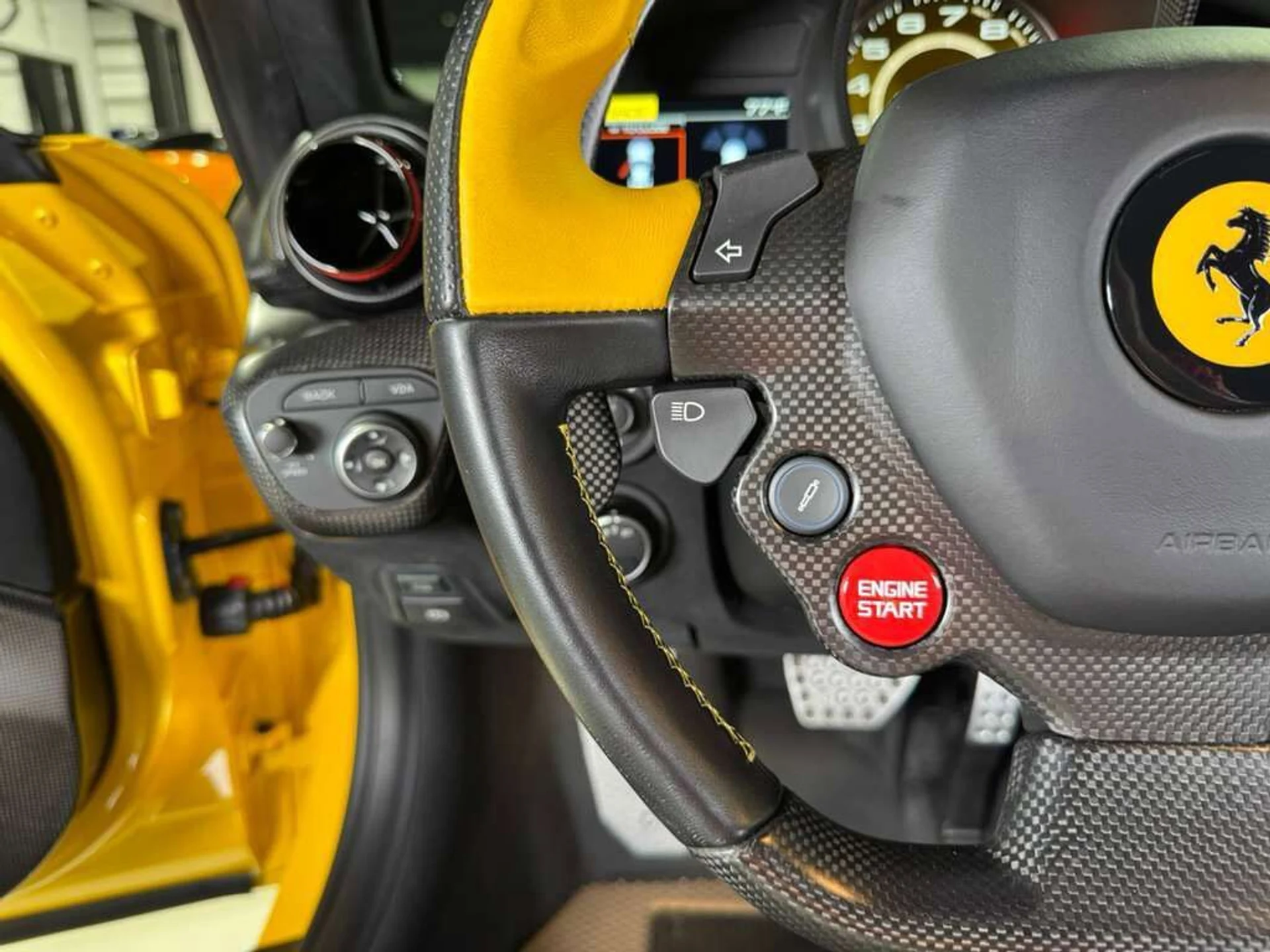 mph014_633665871_da51a00d9ff4e01eb071f9b2fb784171_98861dd931