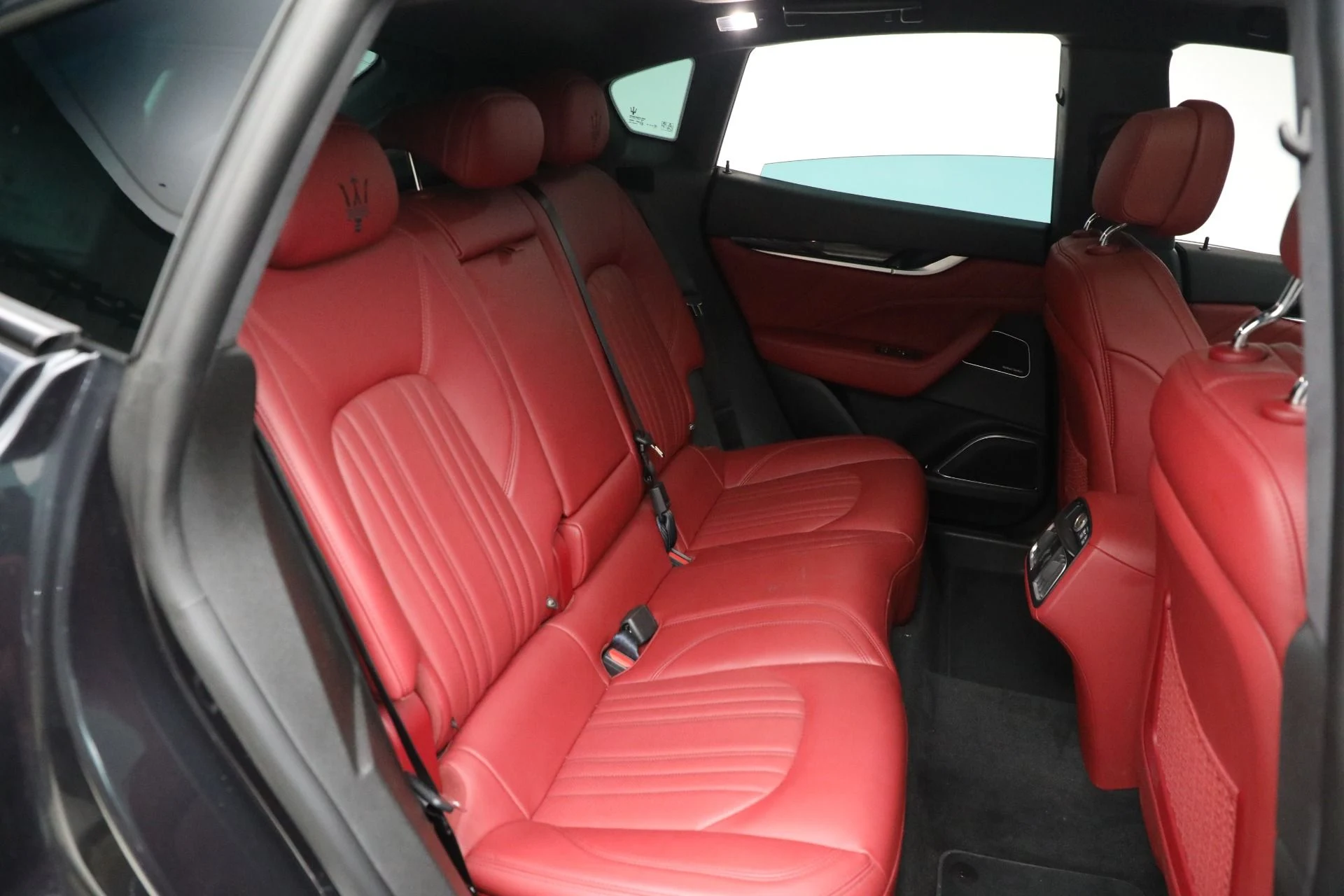mph014_636623545_Used_2021_Maserati_Levante_S_721370421c