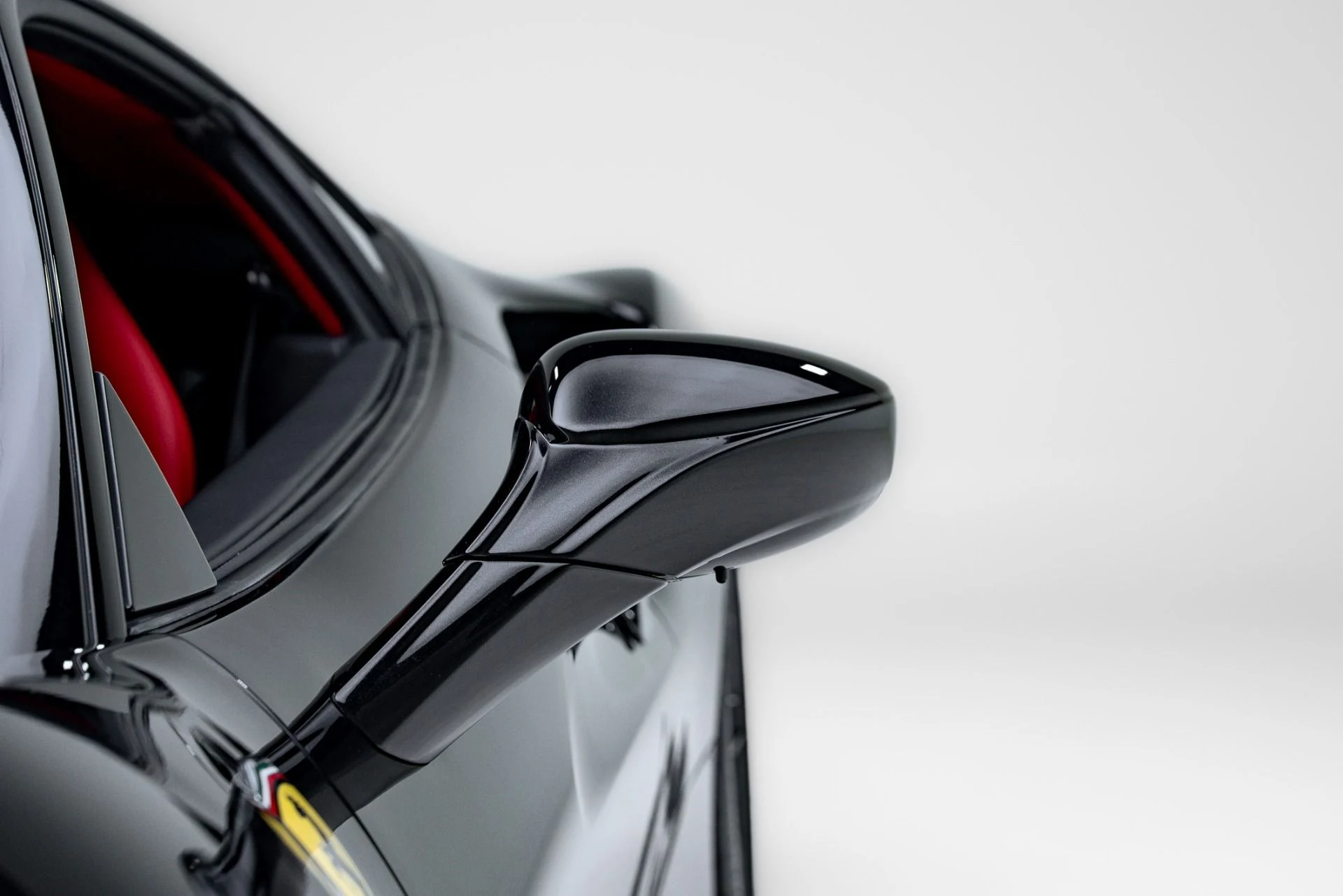 mph014_642290058_Used_2019_Ferrari_488_GTB_1778776407_02facfd175