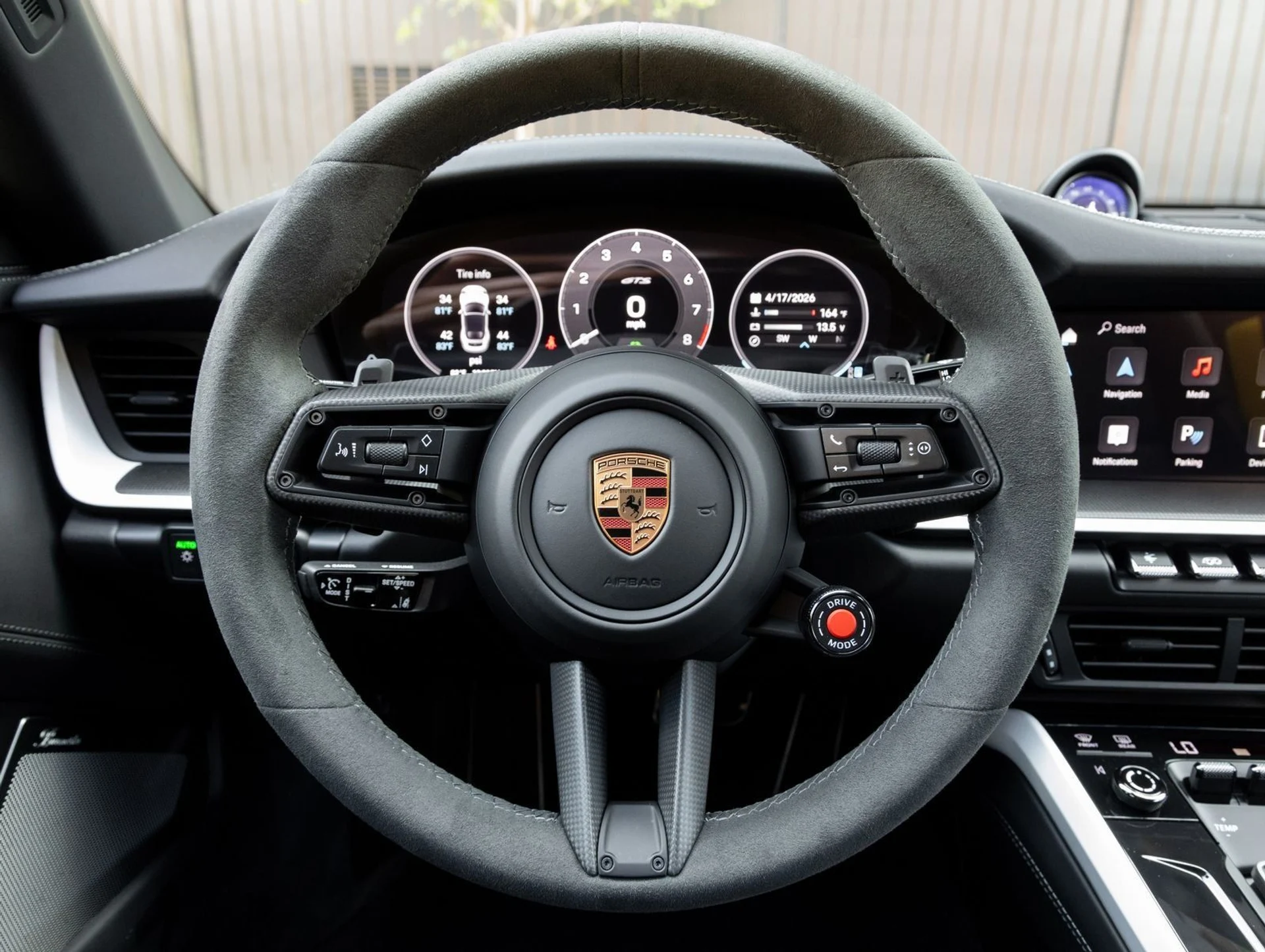 mph014_645379977_15_2745ad702e