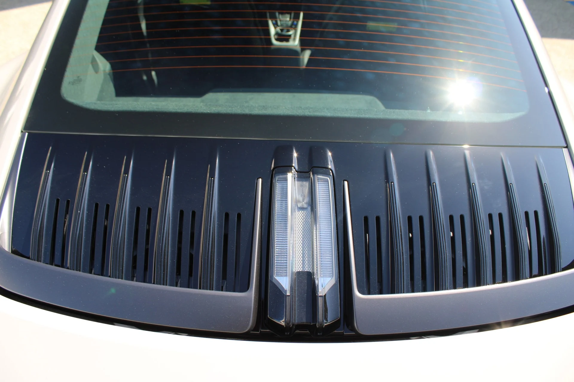 mph014_651293042_15f8060c2159c6e644d7a74c2a65b5c9x_d7c2405f51