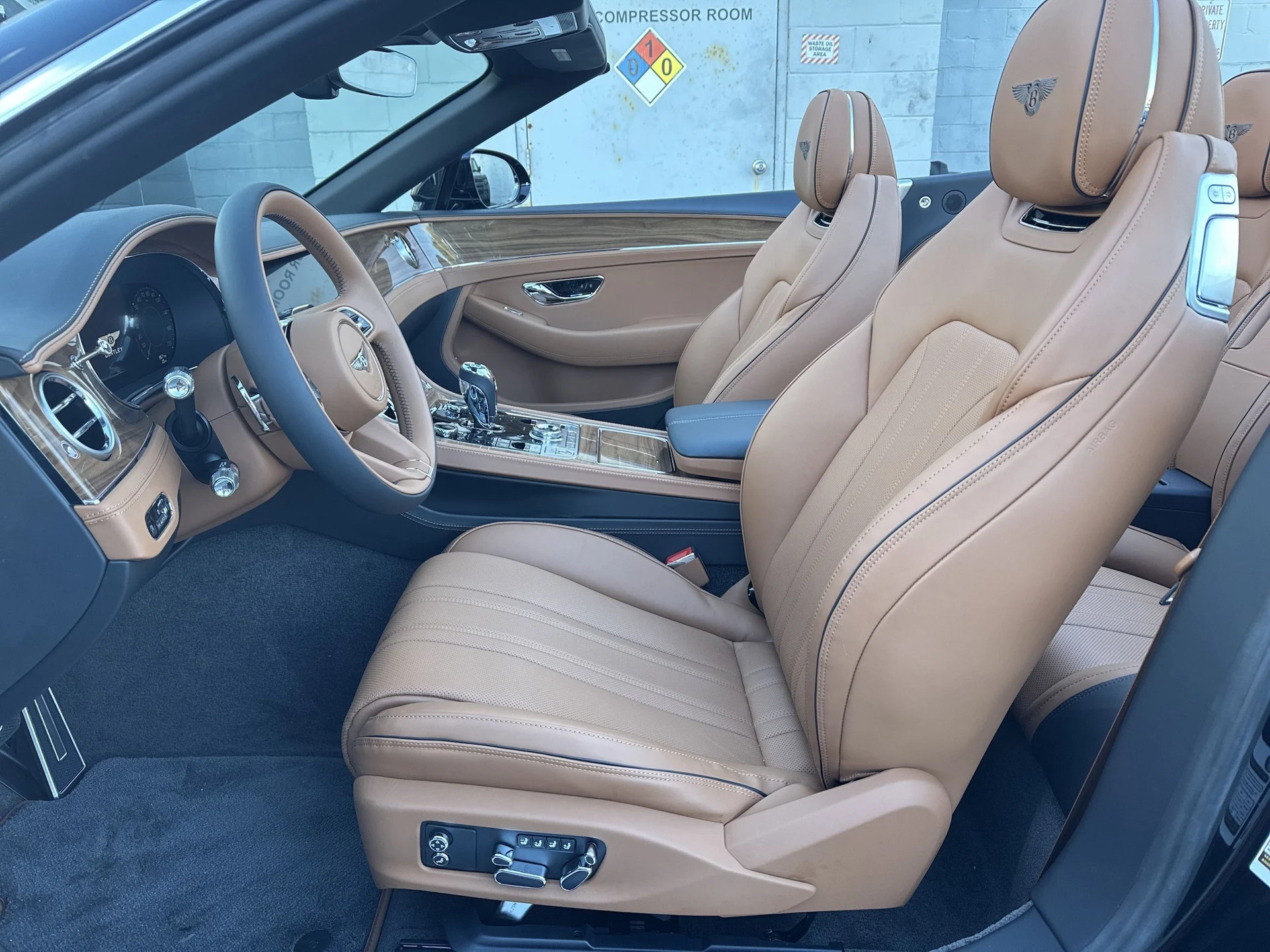 mph014_653247565_de4a5dc8bd56cf7b33f2e3c49163f617x_cb4eec5eb2