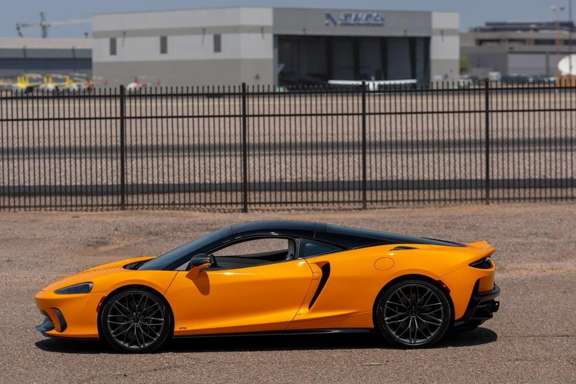 mph014_655805464_Used_2025_MCLAREN_GTS_1721509497_d233cacda5