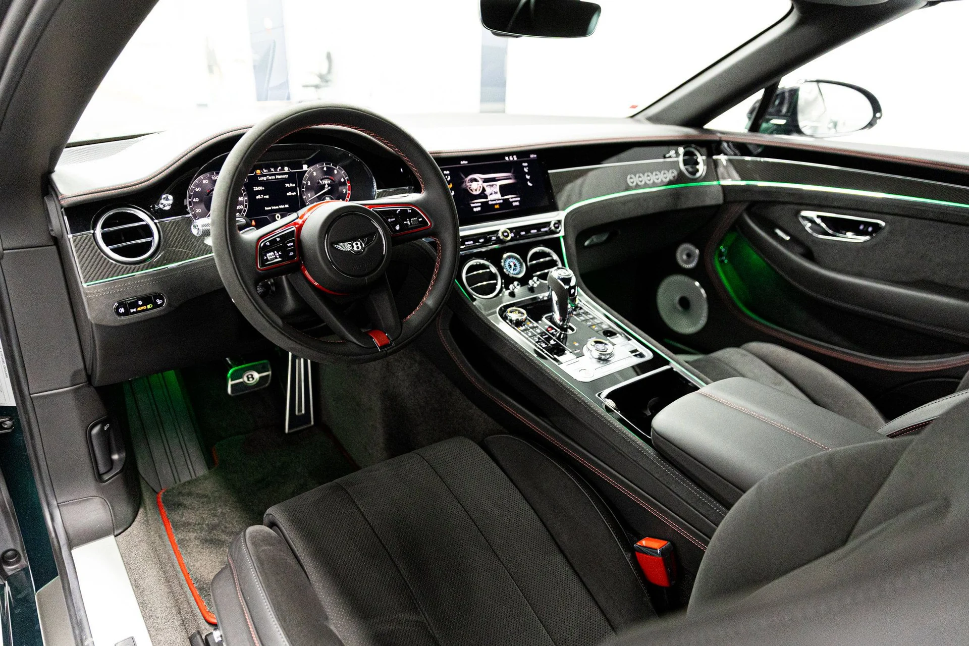 mph014_65815301_d3d4744c7d27e6f464efd608ea2beeeex_cb04b18a33