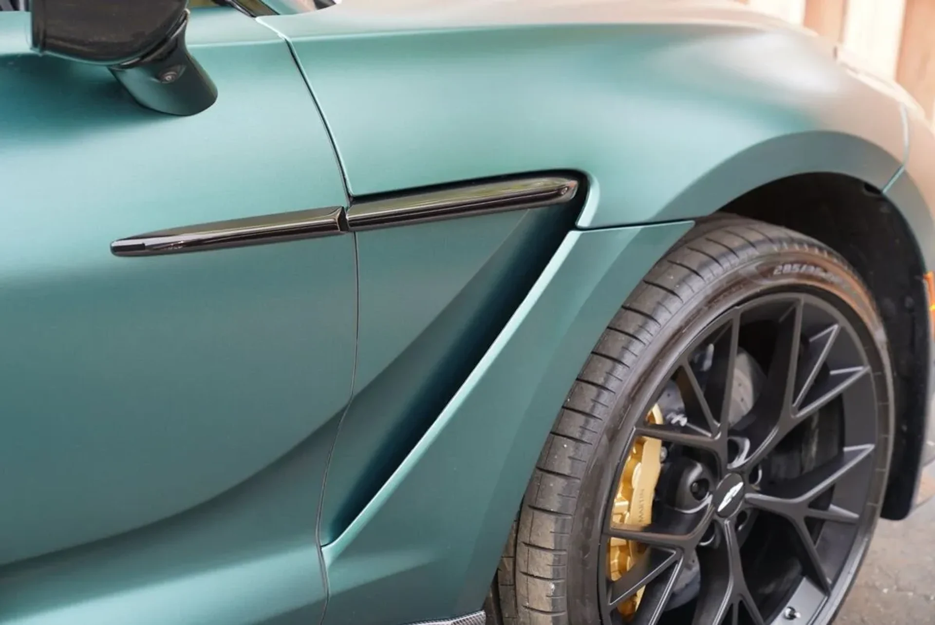 mph014_665683917_377550obnjsv75sduoh2x8aid0mr_4e53efbb59