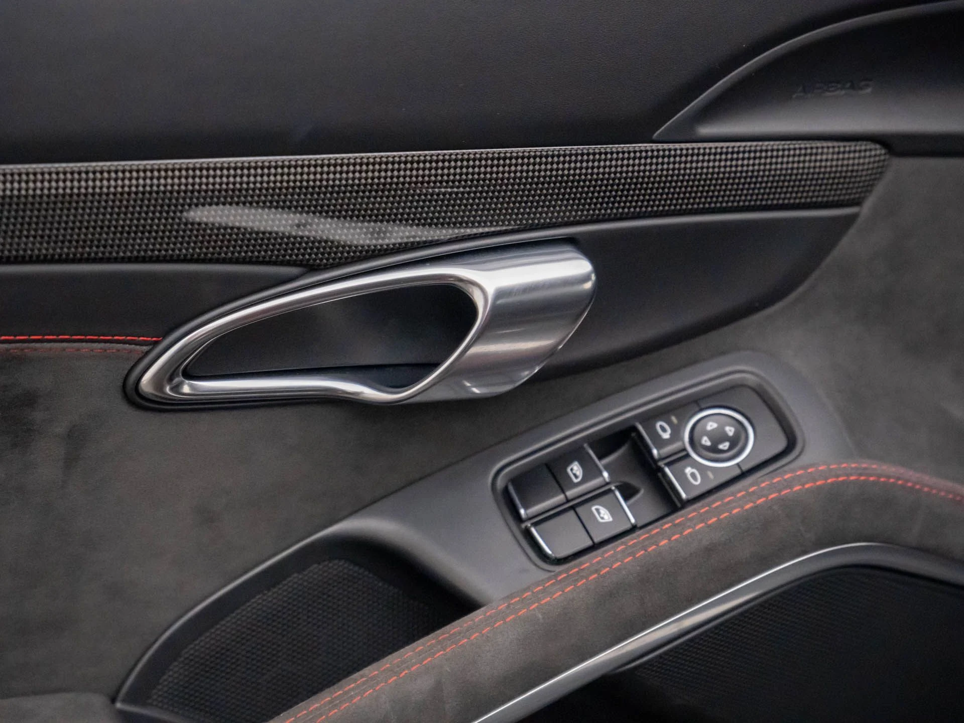 mph014_666398180_bf660d6f0e204e5922c7bd39e27286c8x_db9973be13