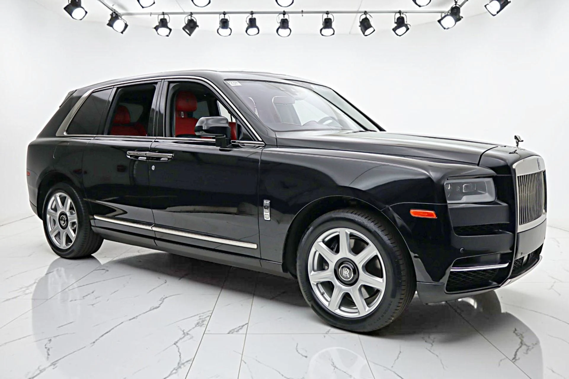 mph014_666444273_Used_2019_Rolls_Royce_Cullinan_414dcc1f95