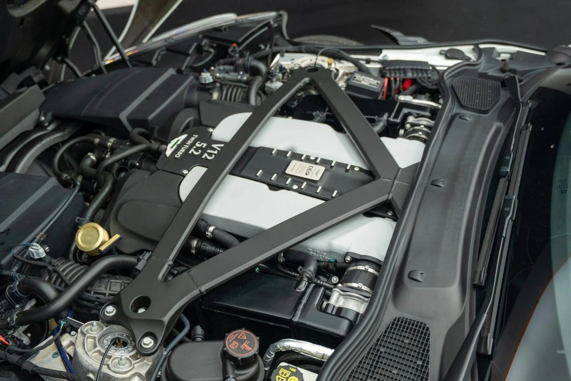 mph014_667528082_9381c8b6e0af43ce2770cfca38208b75_1d9018f734