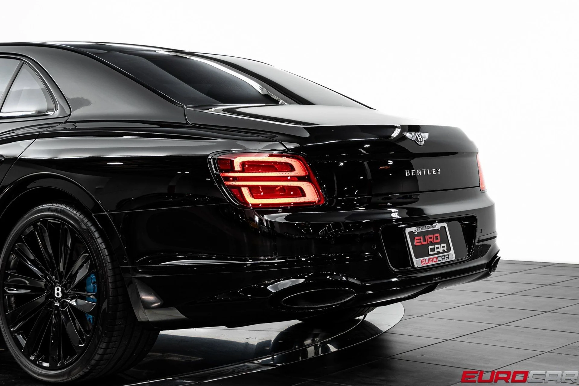 mph014_668230006_image_15_6e6059ac47