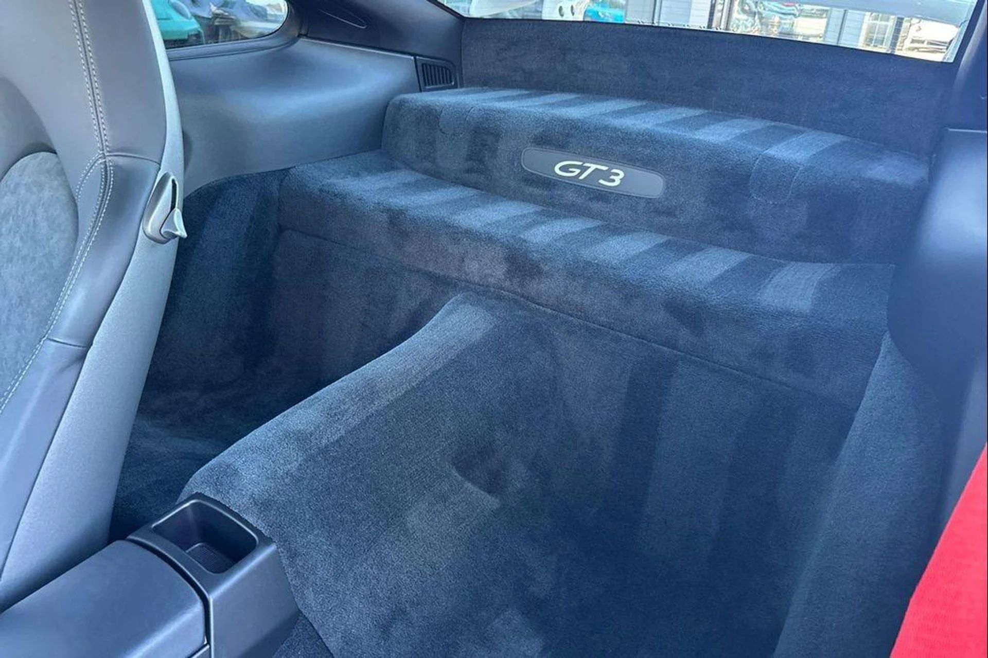 mph014_670730142_2h_VBU_Qvy_T1x_Ok_T_UQ_87w_Zj_E_Psg_7de0d6332e