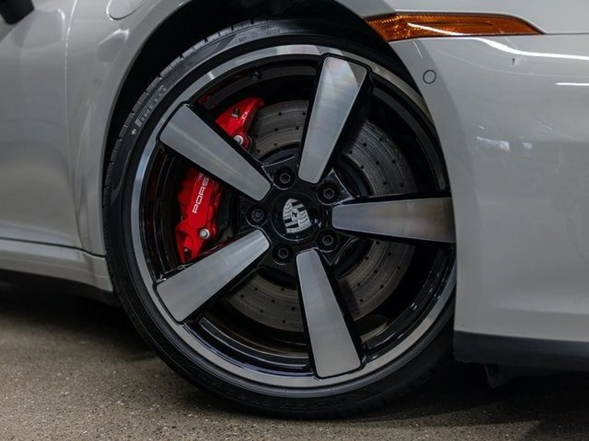 mph014_674853604_15_f0cda8d0c7