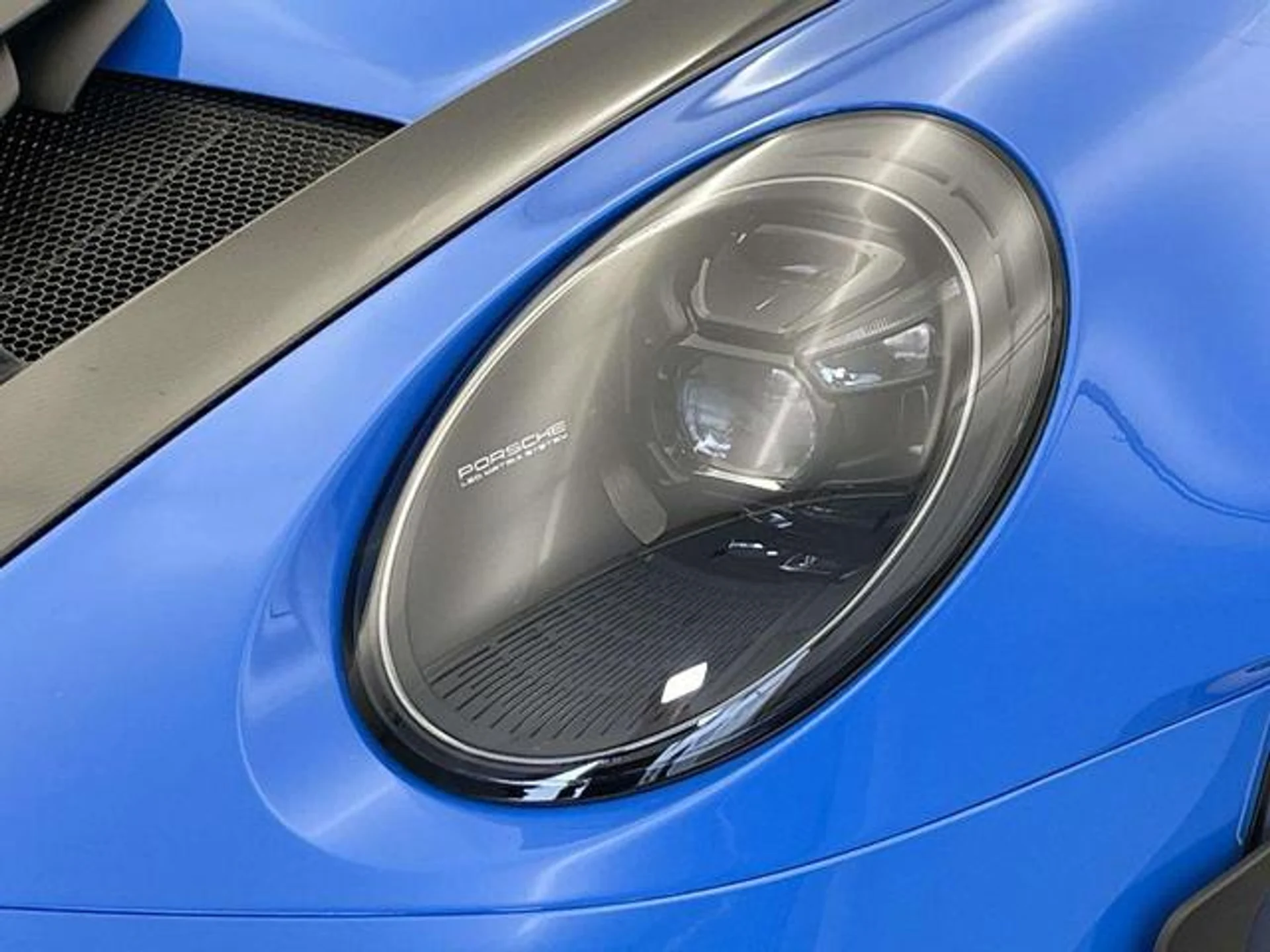 mph014_678278401_VP_Cil_Mw_Qa1_WO_6_SM_Ghou_3abw_Ew_7d5bcd8320