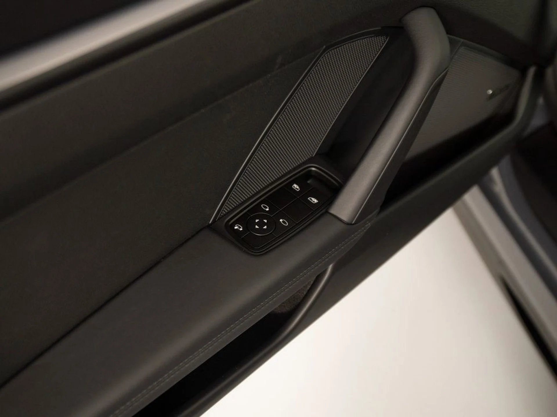 mph014_678314380_4e27a2f475cf746b8d3b1cf53e5a3fb1x_d66caf3c03