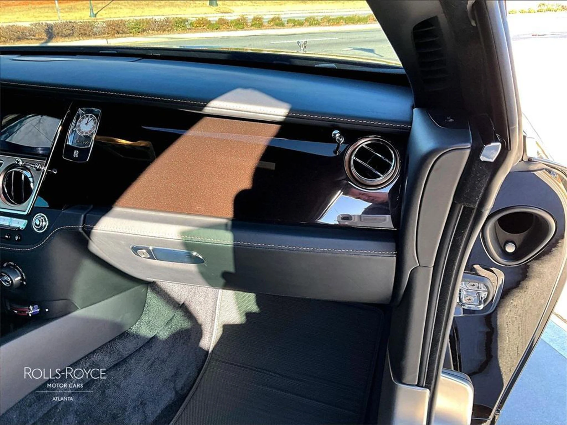 mph014_687412868_v_Iq_T_Ay_Aoo_Q2b_SW_Yb_Ywz_R2_Vh_S6_Jw_74564ba268