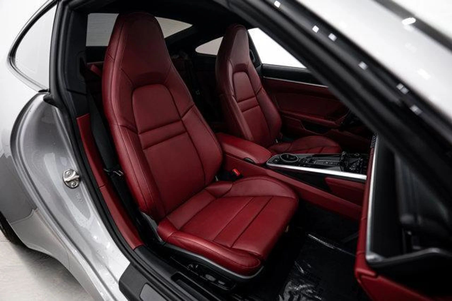 mph014_693051882_x_Kq0x_MS_id_J_Kx_XP_8a_Z_Df_C_Cmfh_M_58b869d4b8