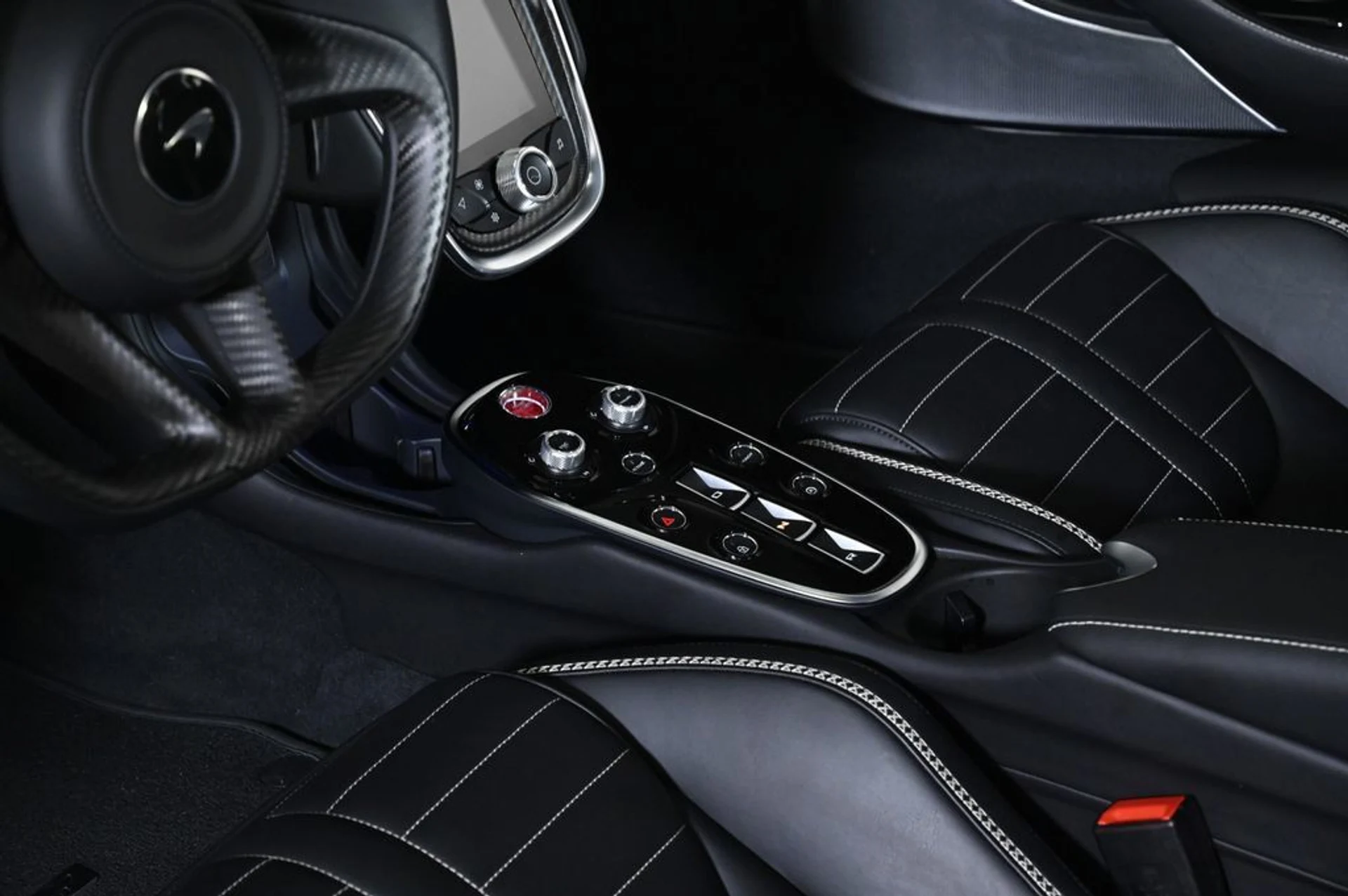 mph014_693935332_used_2025_mclaren_gts_11350_22954265_14_1024_2d1f8713b8