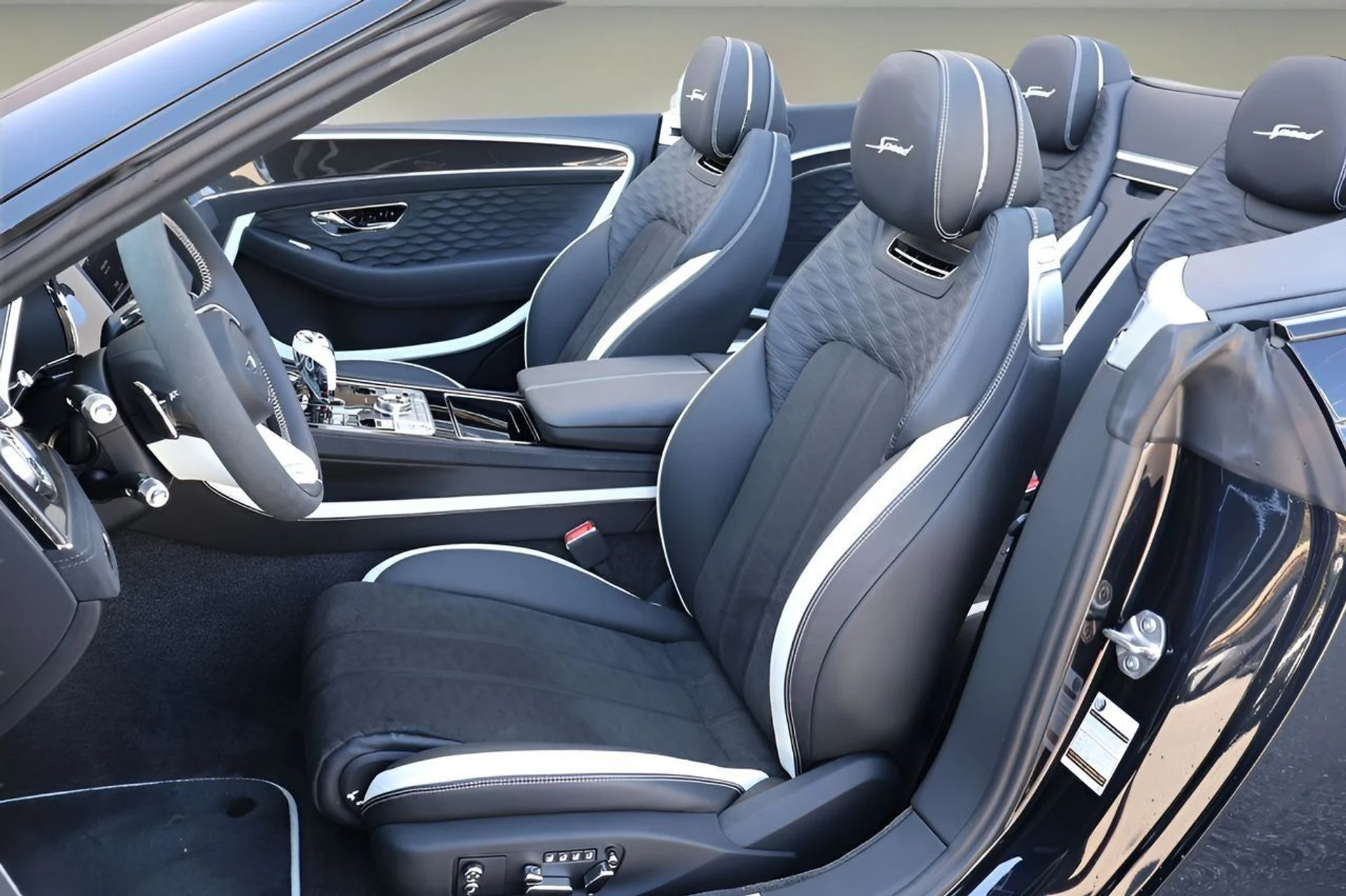 mph014_696070682_15_9d388e2781