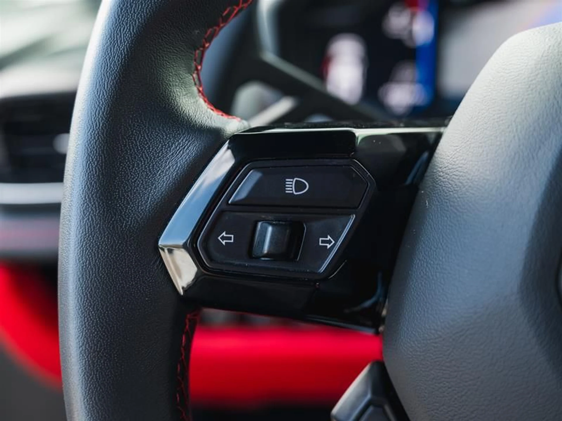 mph014_696392835_02axhtn5_c82da25dc9