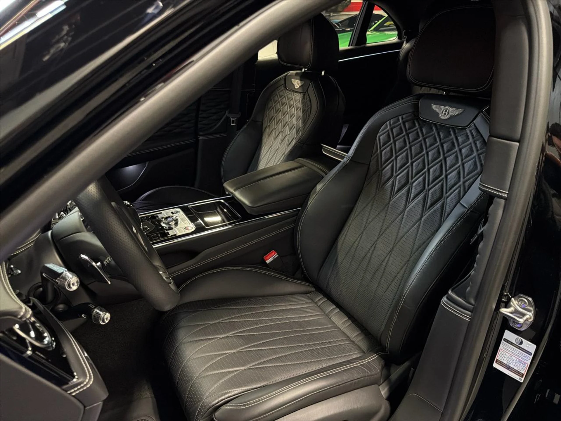 mph014_69885363_639098659235792828_a81f5d7a6e