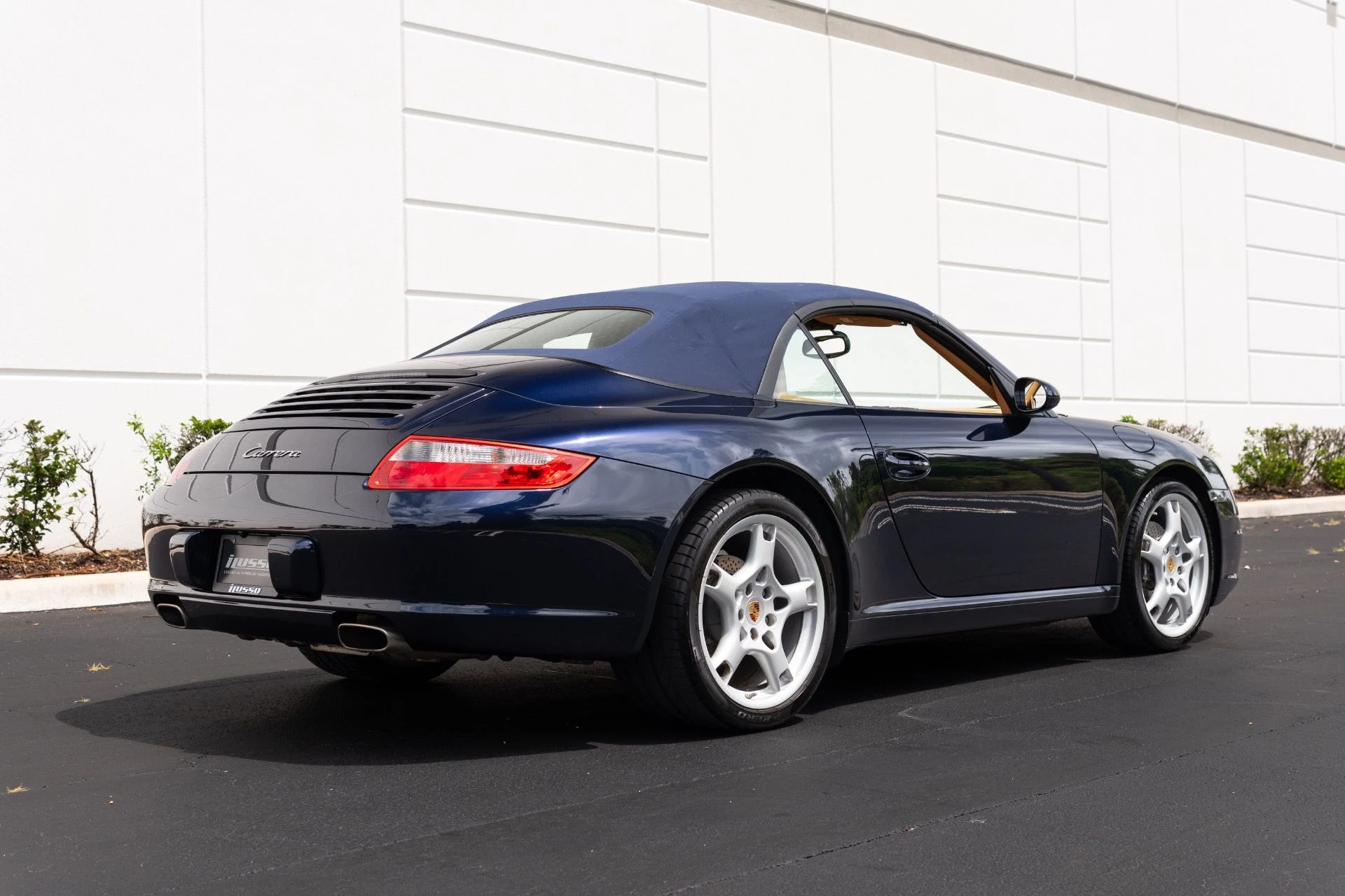 mph014_698957821_Used_2008_Porsche_911_Carrera_1777990677_f00dffbf99