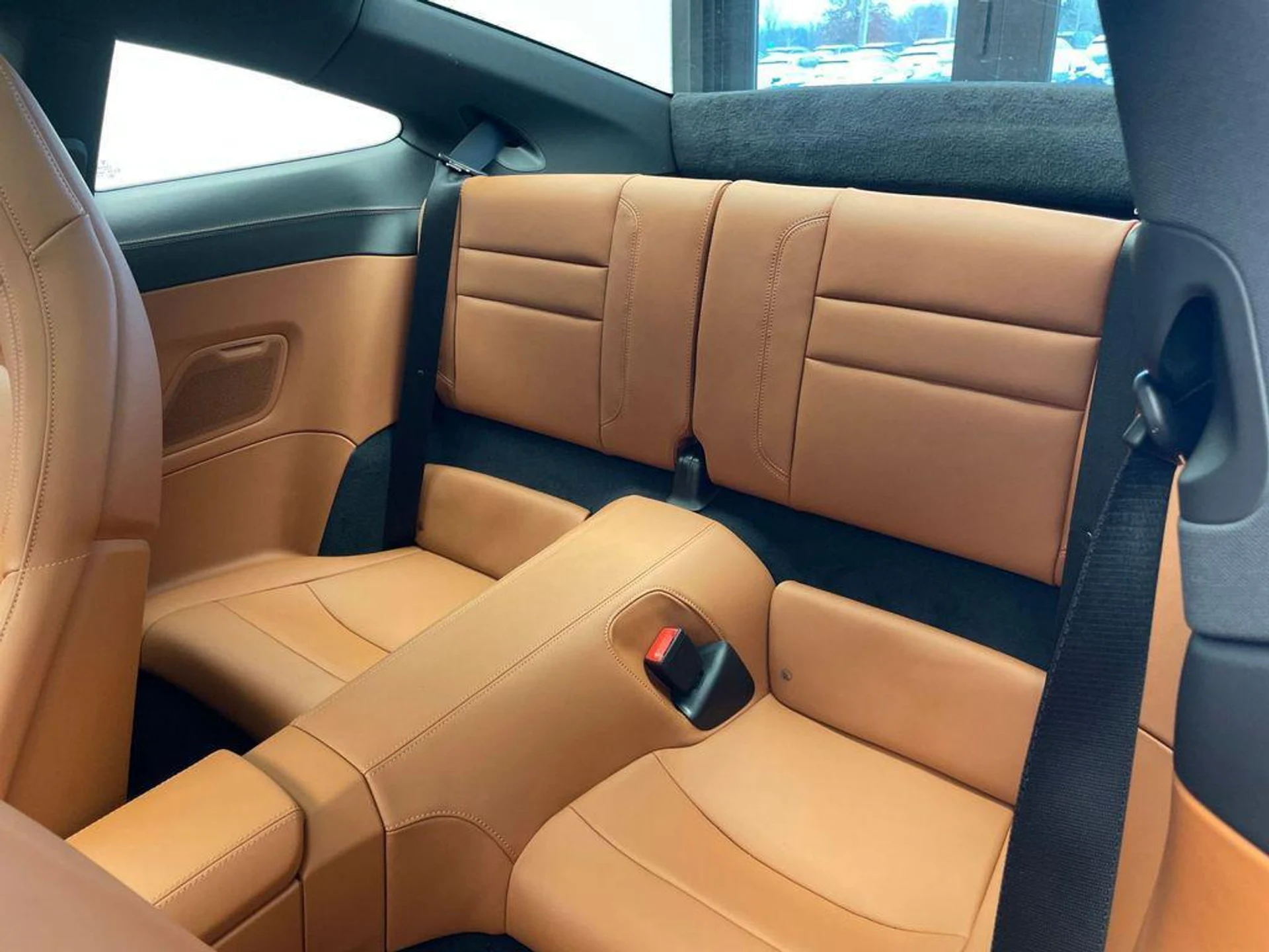 mph014_699566394_cqnn_Fr_Gg_Lu0_Ut6nbw_L_fiq_Edt_I_5eeab4696f