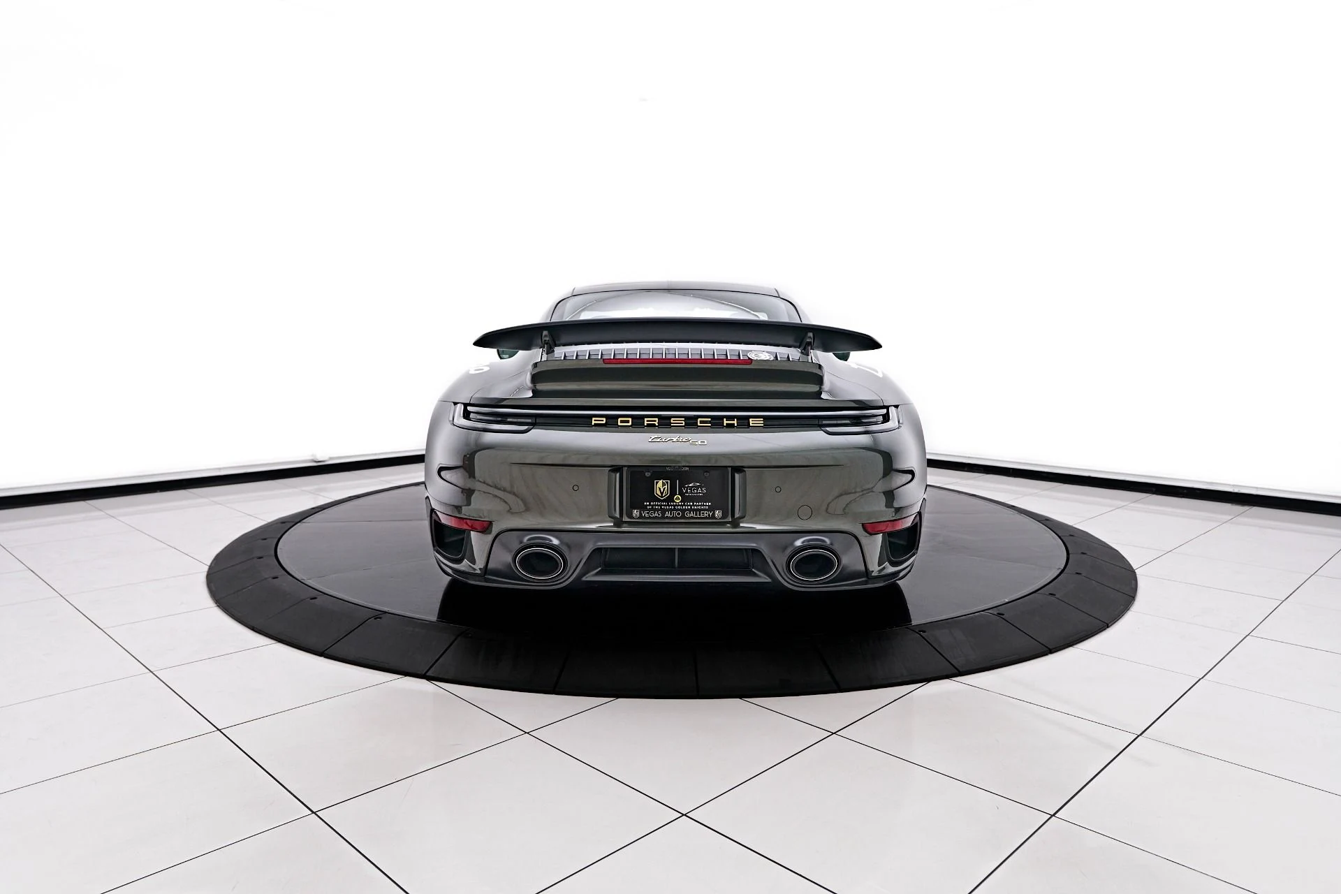 mph014_71108806_Used_2025_Porsche_911_Turbo_1757541208_5781e02eb7