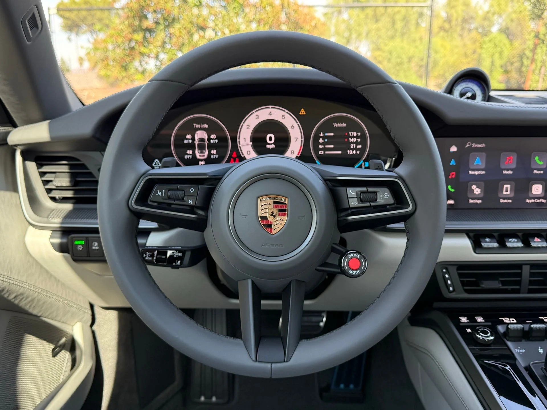 mph014_717937018_17b9ef610fa59f1bacb1f4e2568ca217_d9d06a1eb5