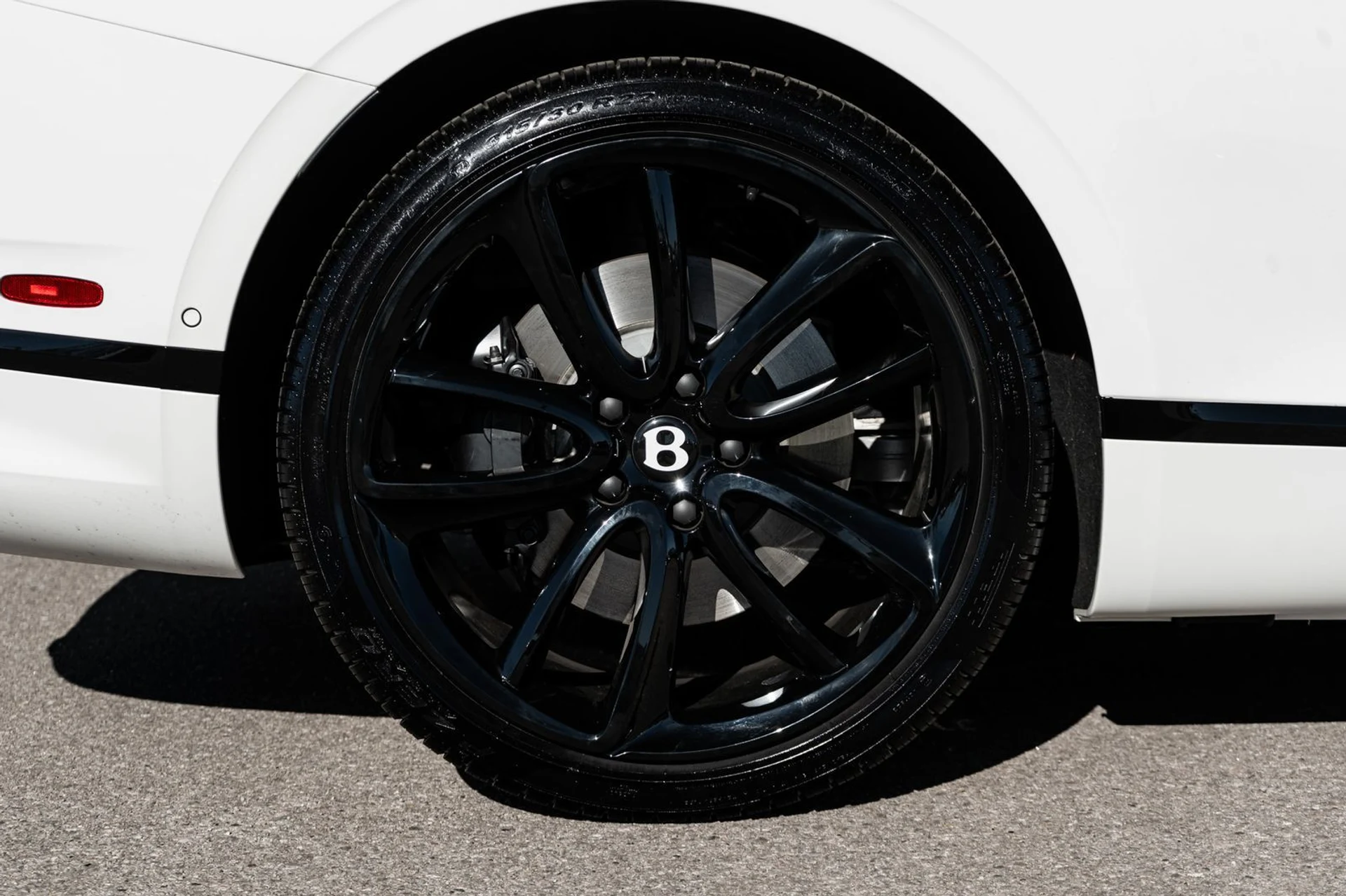 mph014_724098959_775053c7_4f97_45c0_bf56_cda69cf0e7fb_976daccd6c