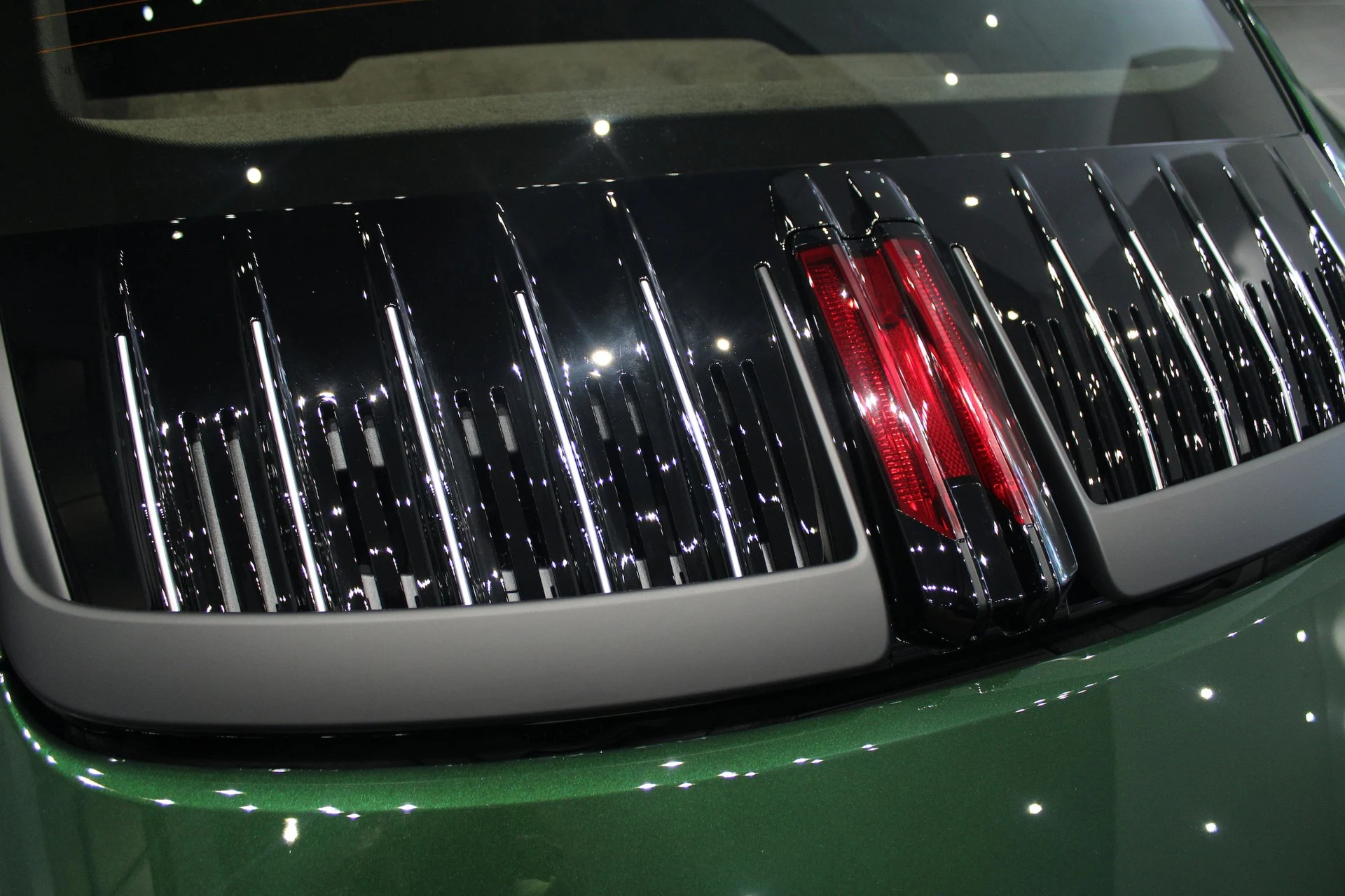 mph014_729150204_a121398a7d928d405f5a8a8114cd41a1x_7e1becb1fb