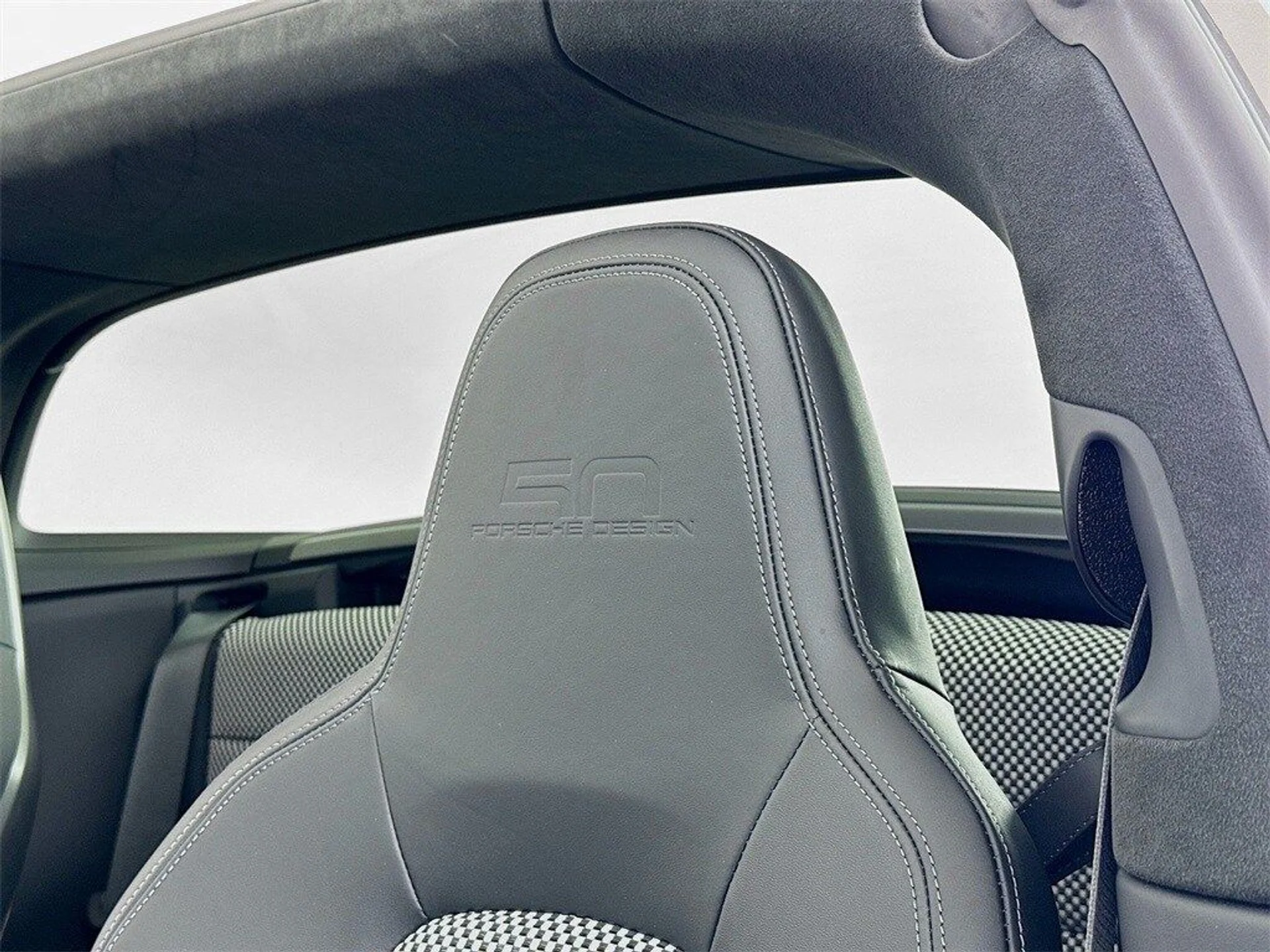 mph014_732366605_04cd790cc666035037cab2fab4d39d7bx_b464bac914