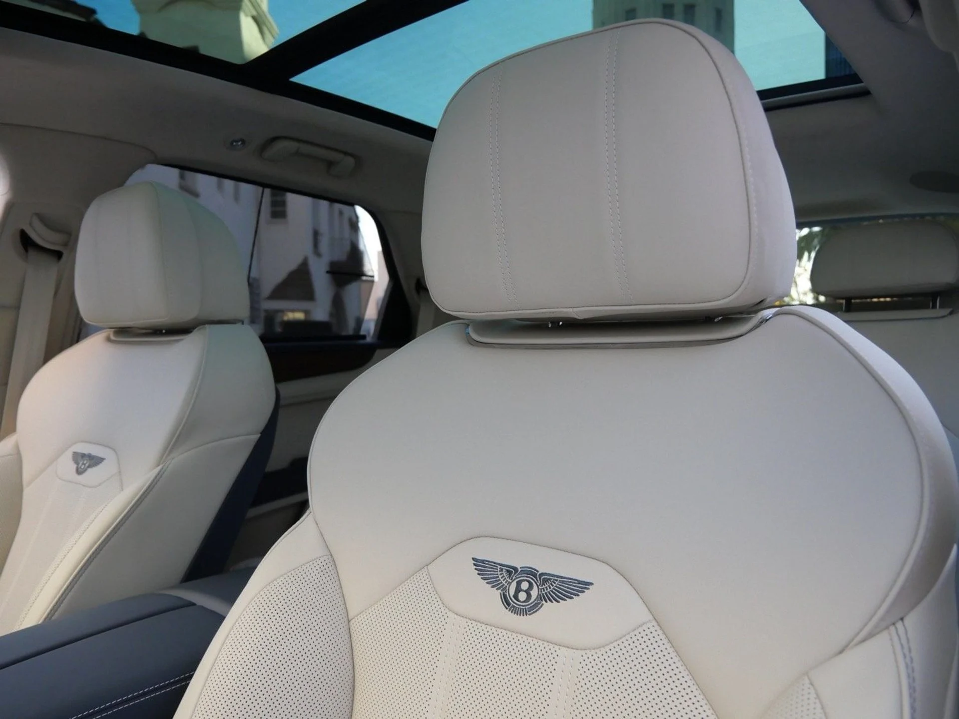 mph014_736607242_f4f48e2a02fbd3951a39423bb3022dc4x_ef6eae2cbd