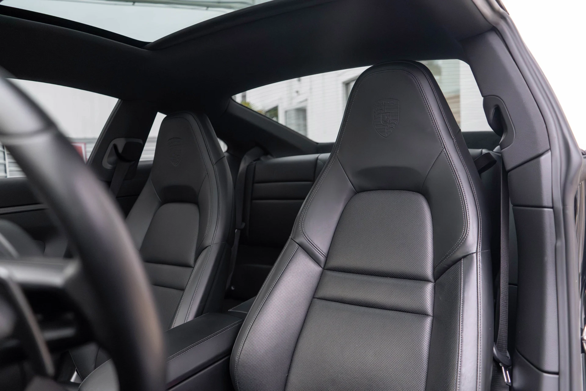 mph014_741657393_15_c722464efb