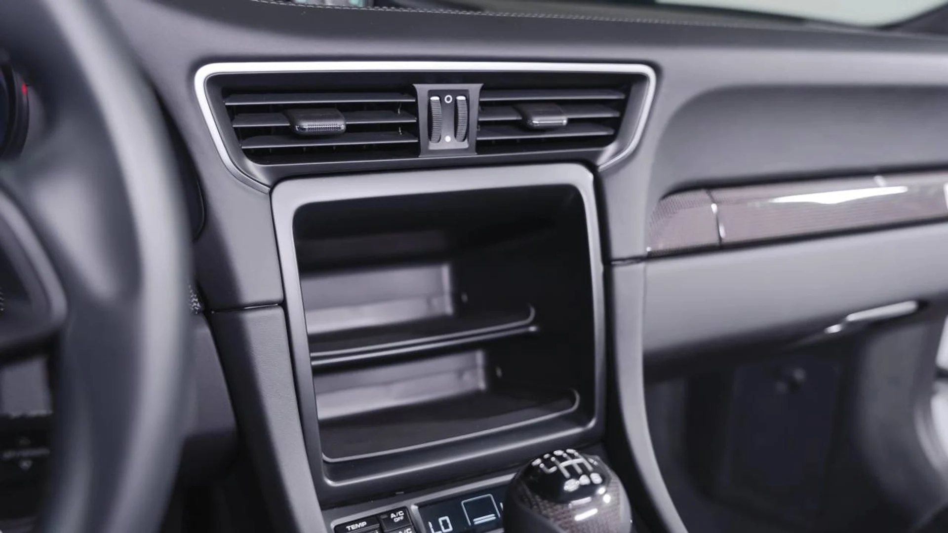 mph014_752020314_1280_8585874358