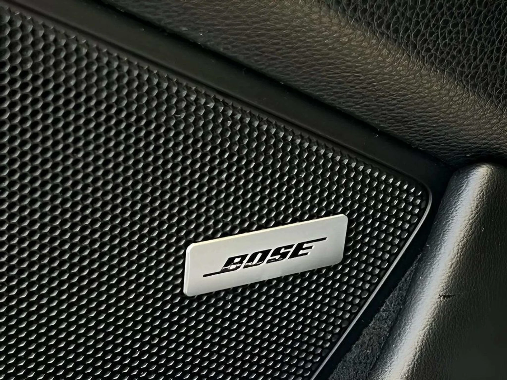 mph014_757851733_i01a3tr59zw05k61l8aqt6l1q6zx_4f74f263f0